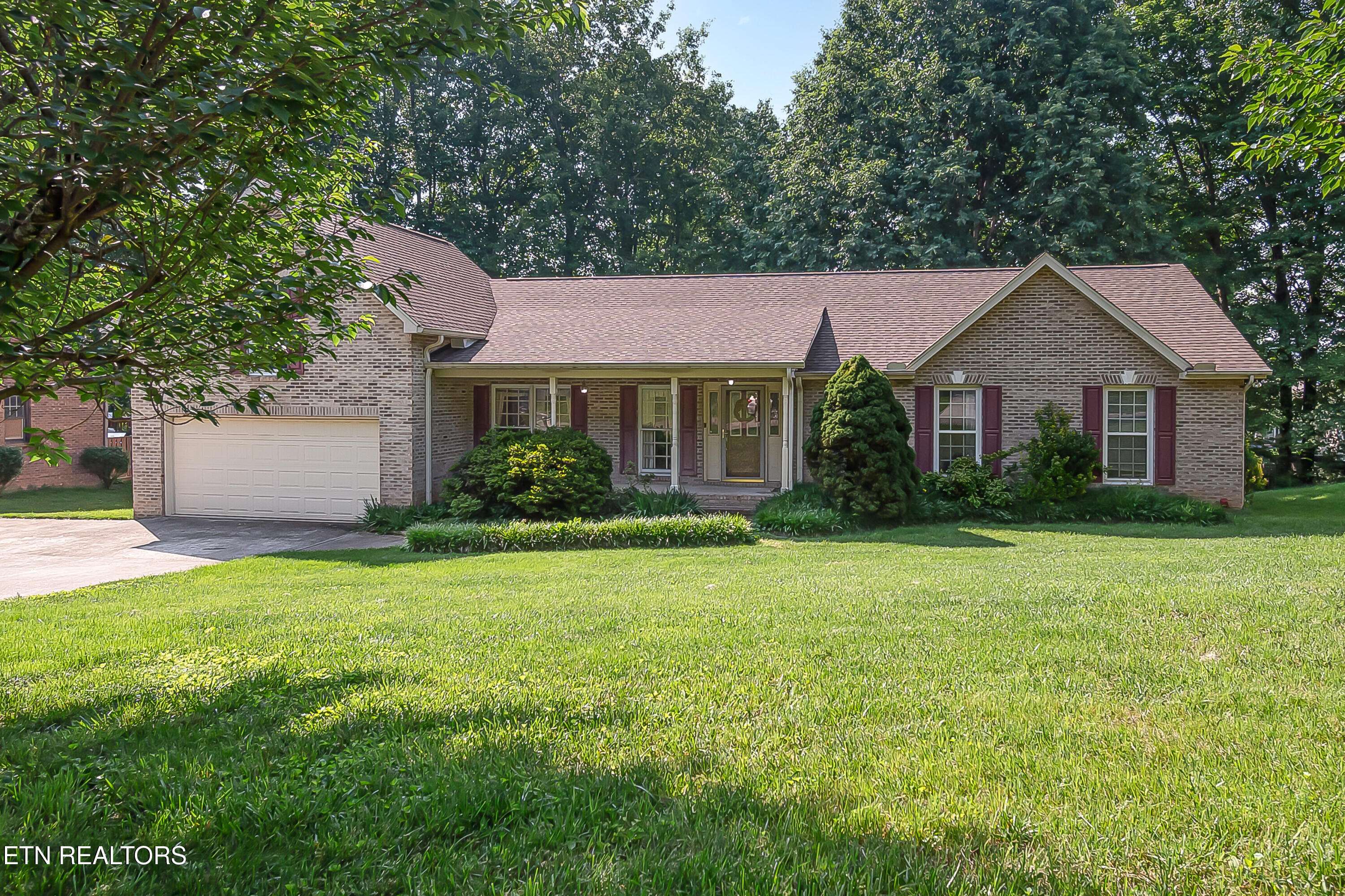 Knoxville, TN 37931,4512 Clairson DR