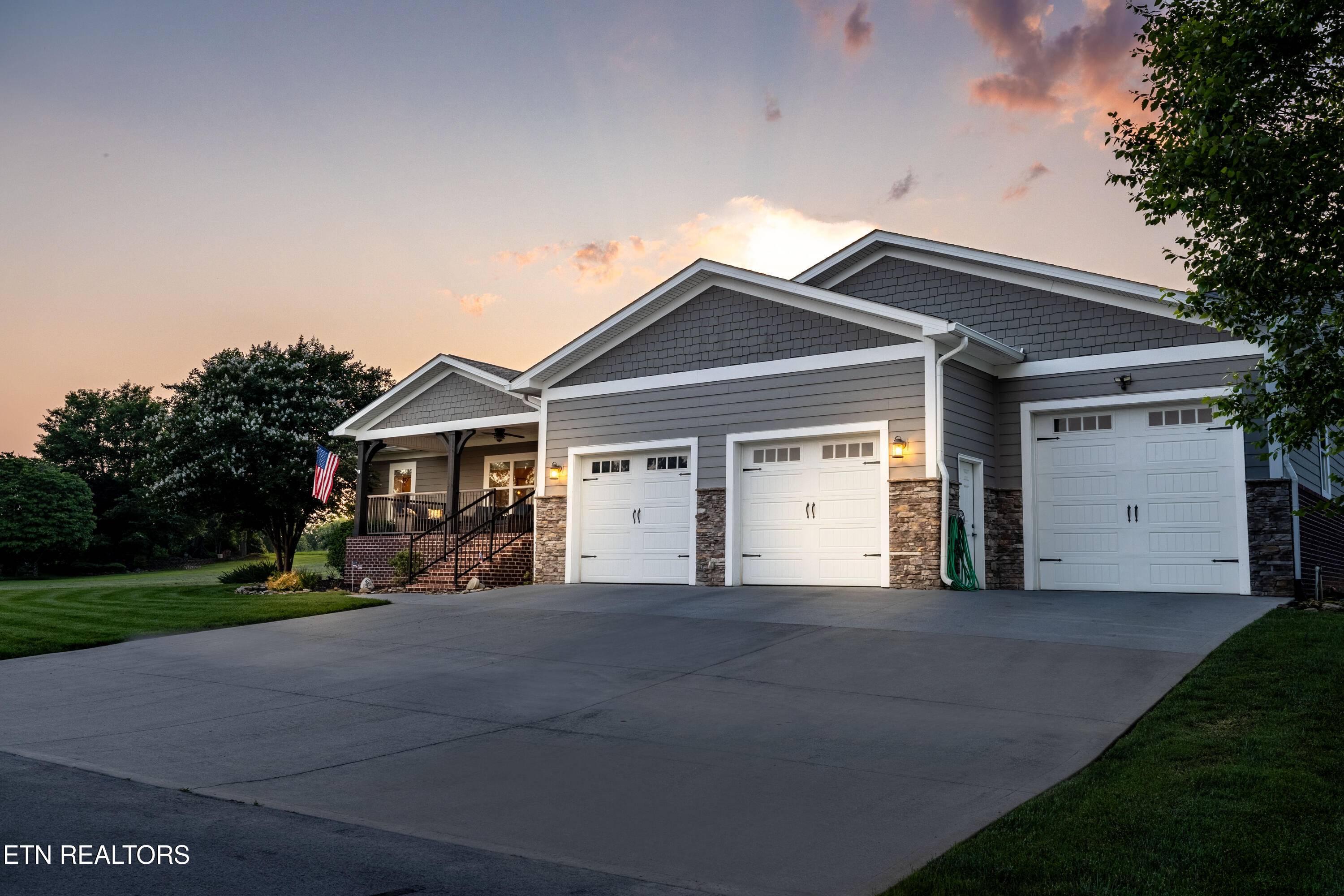 Greenback, TN 37742,119 Pointe Summit DR
