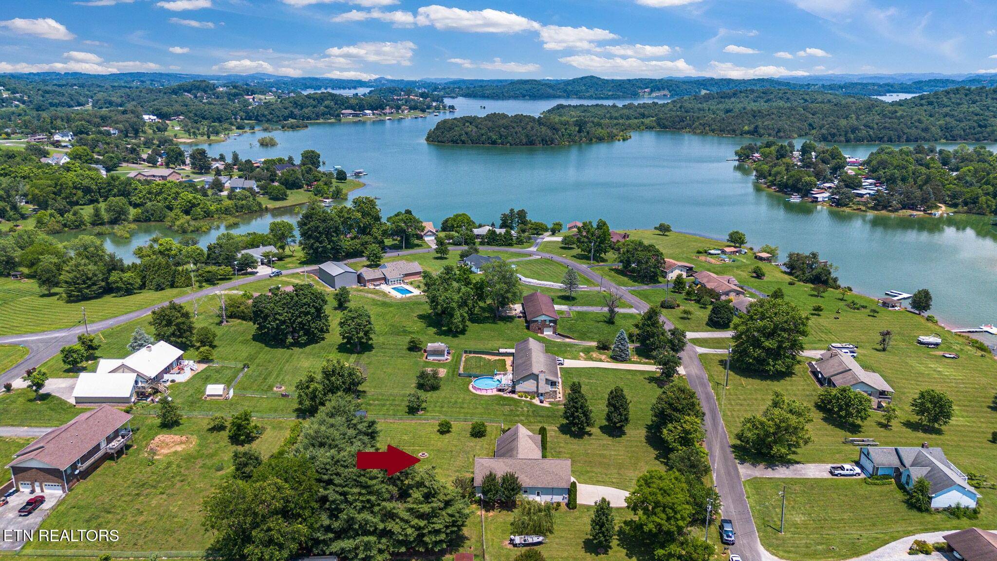 Dandridge, TN 37725,1707 Brookview DR