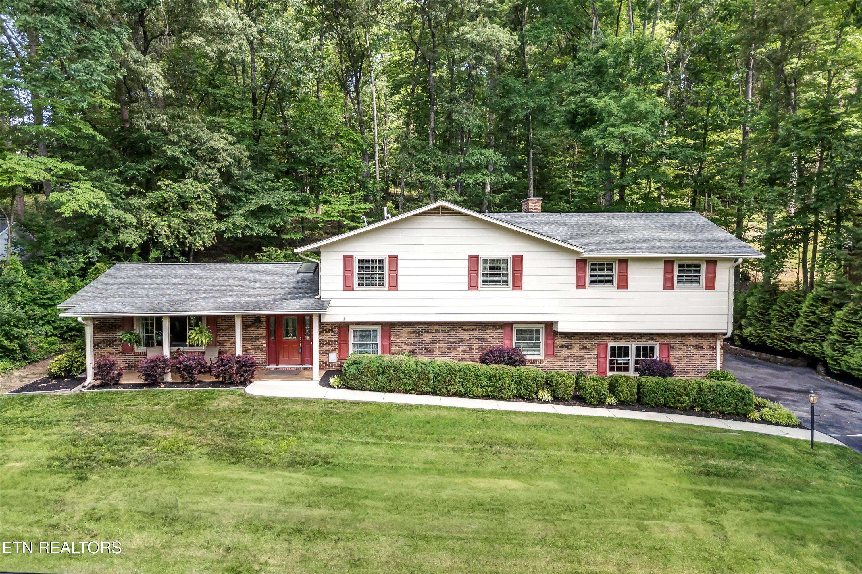 Oak Ridge, TN 37830,106 Mohawk Rd