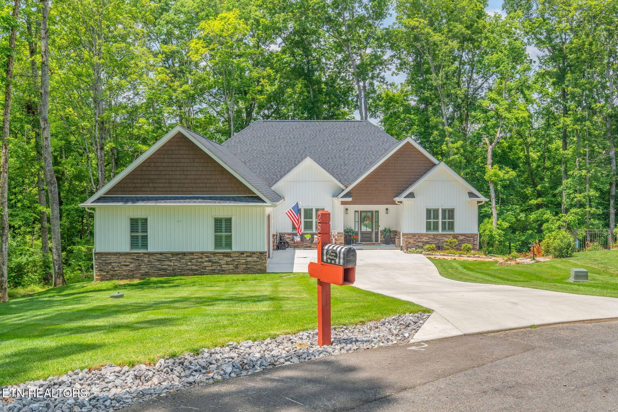 Loudon, TN 37774,285 Odali Tr