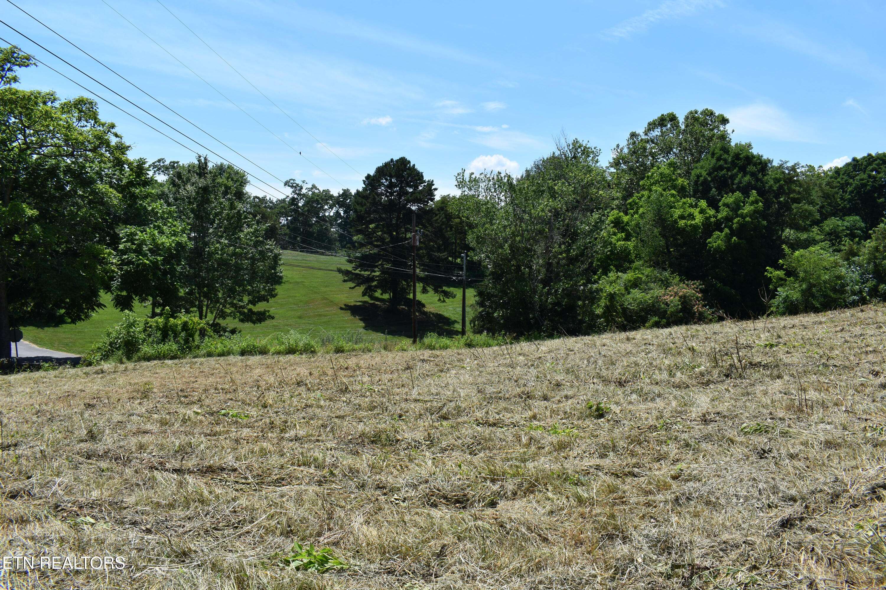 Harrogate, TN 37752,417 River Rd
