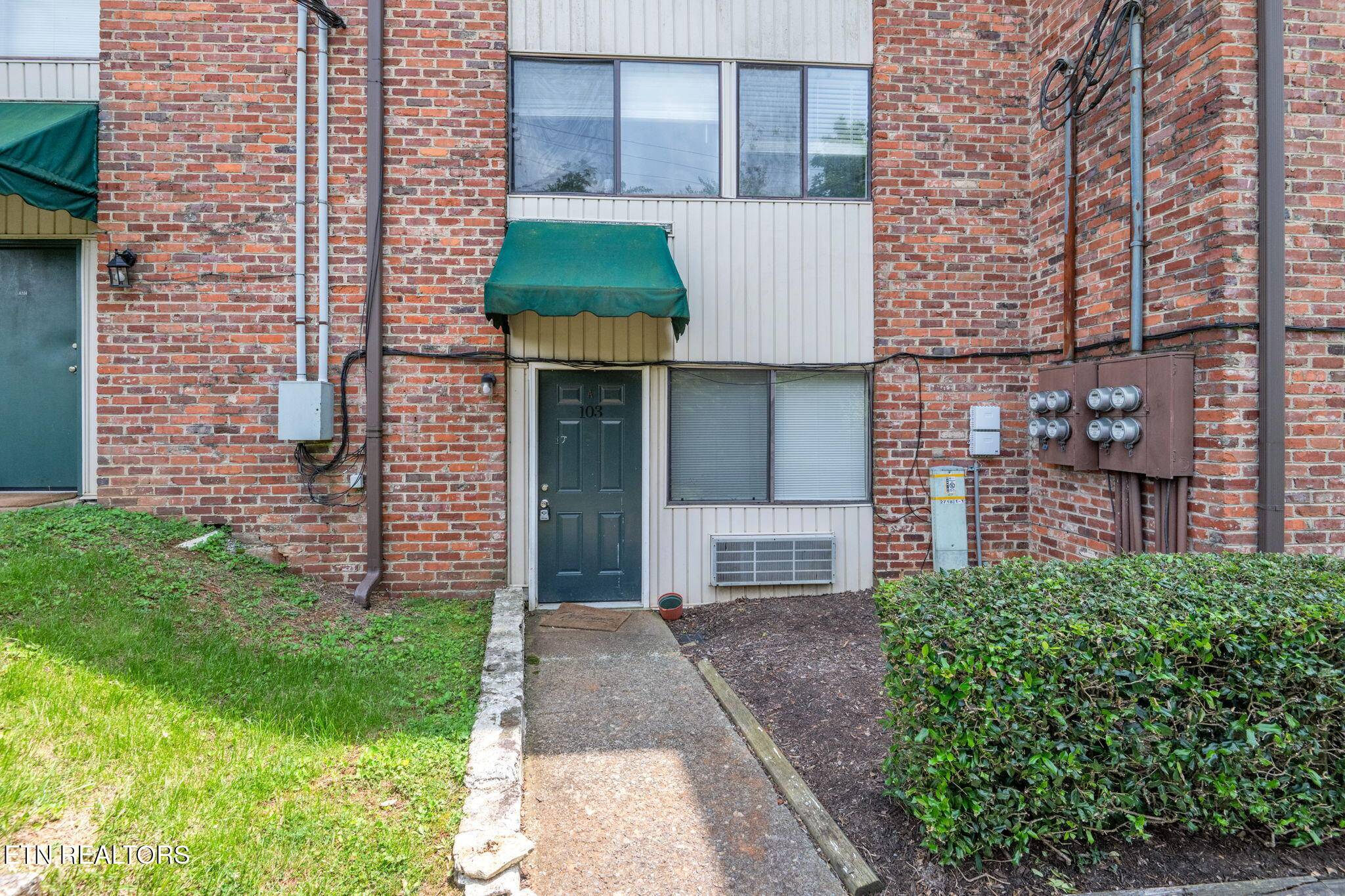 Knoxville, TN 37919,2718 Painter Ave #A103