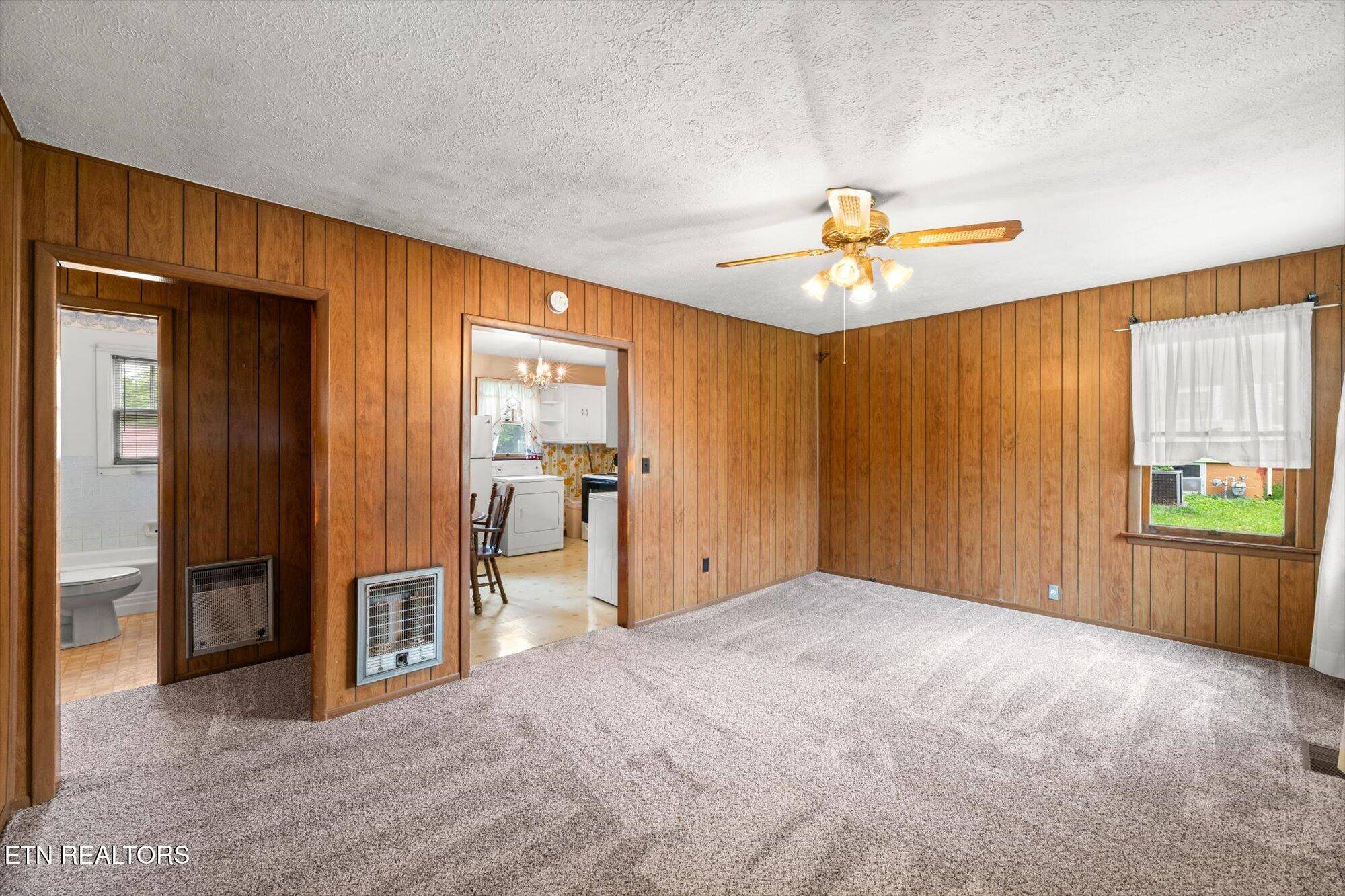Sweetwater, TN 37874,732 Johnson St