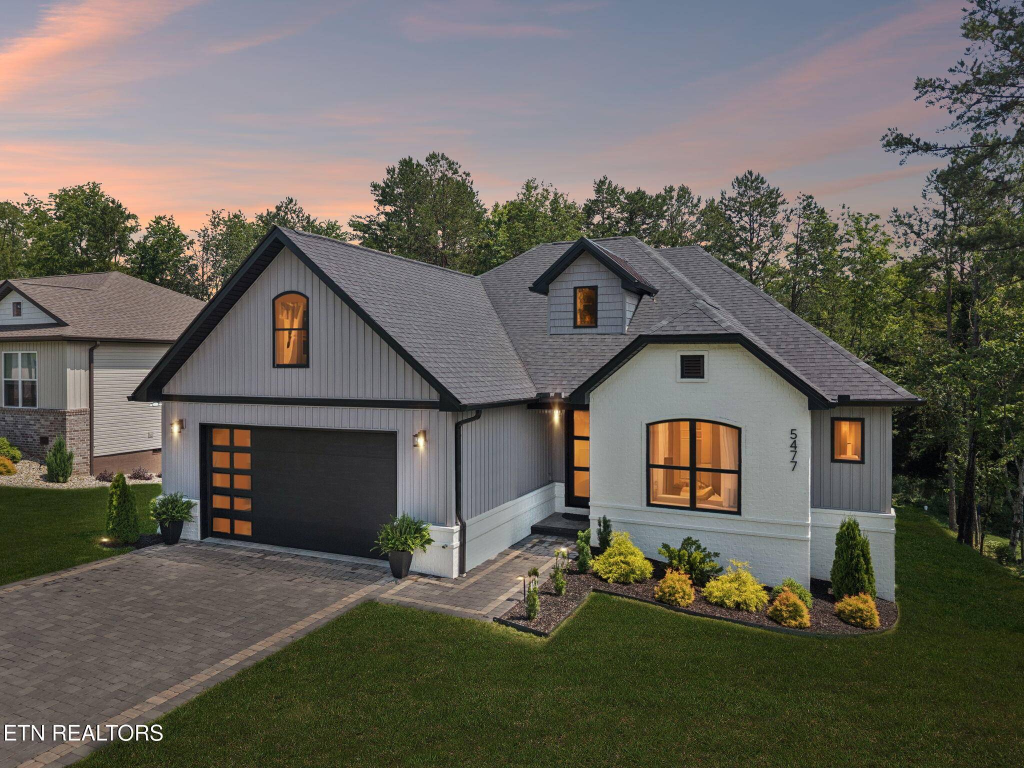 Loudon, TN 37774,5477 Zion Ridge Rd