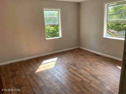 Lenoir City, TN 37771,308 Poplar St