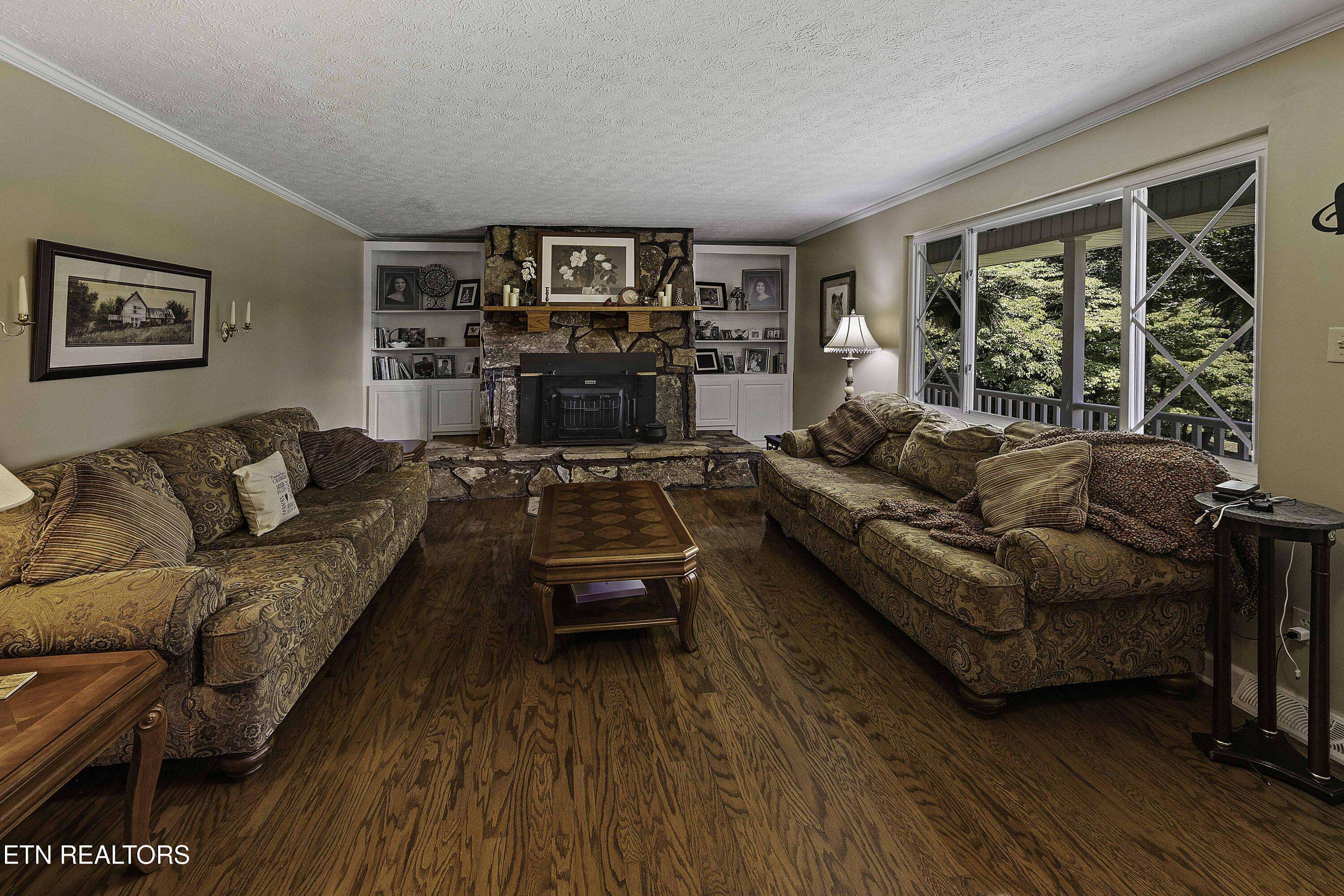 Knoxville, TN 37938,8452 Carr LN