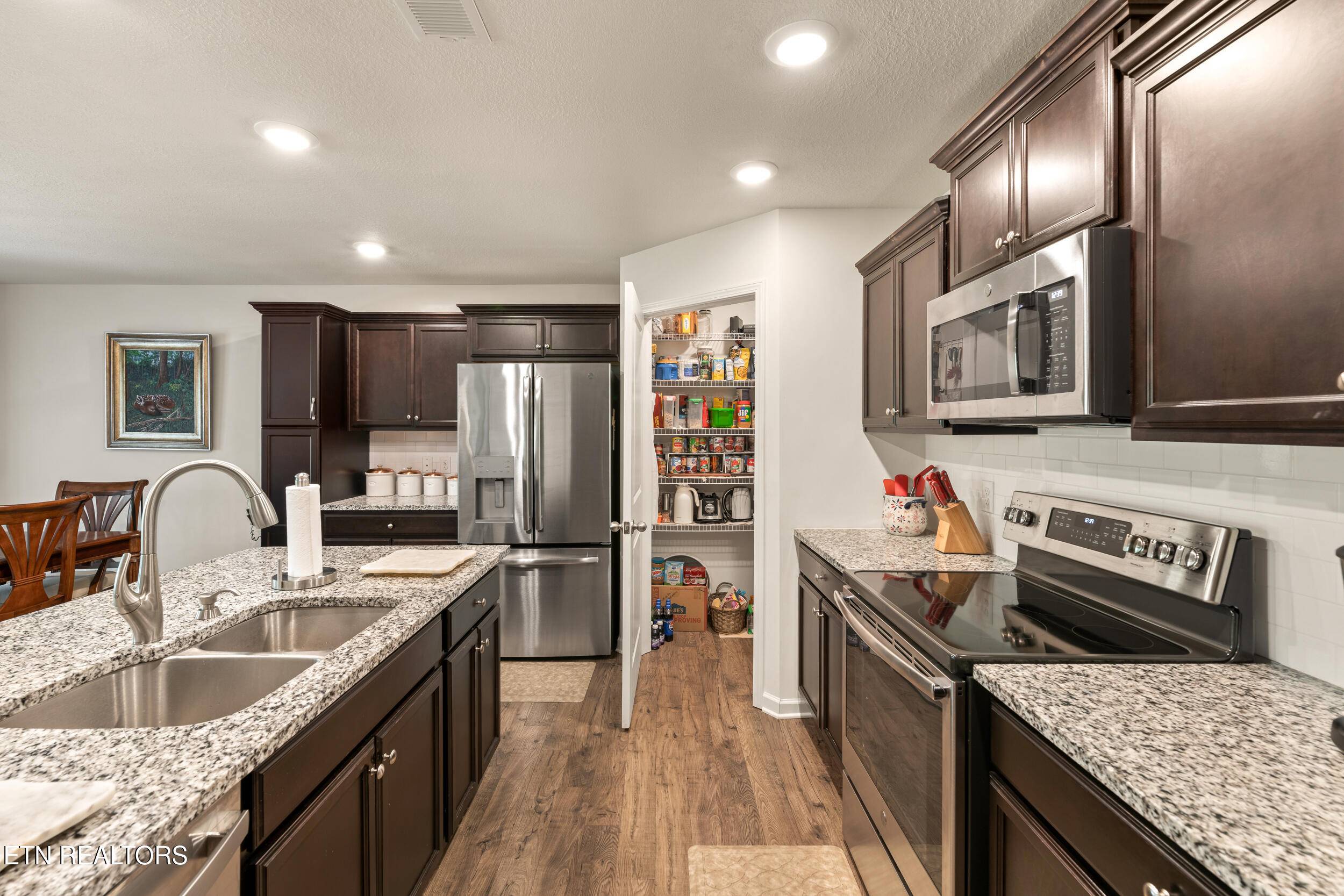 Sevierville, TN 37876,1426 Mesquite DR