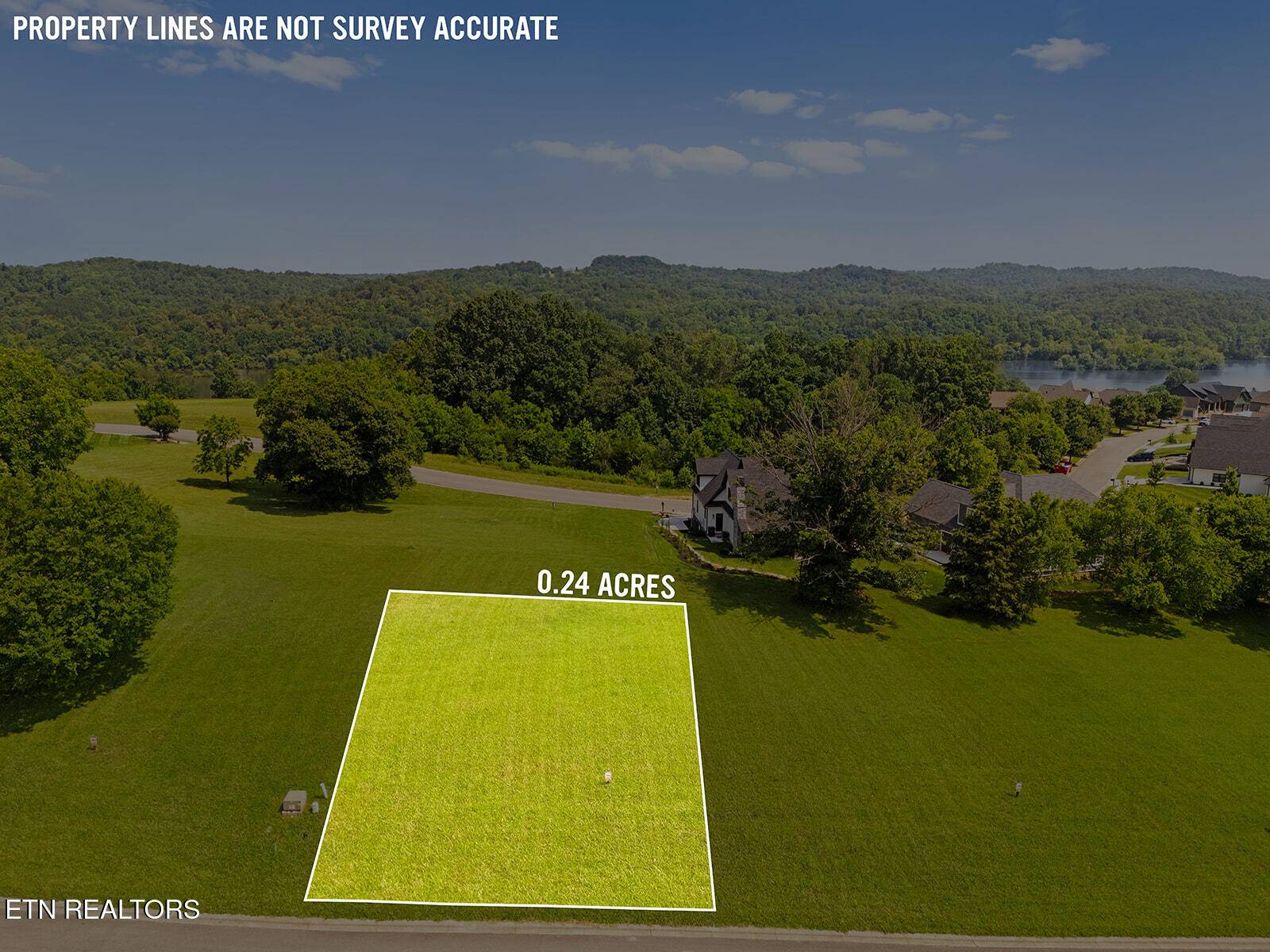 Loudon, TN 37774,1740 Eagle Point DR