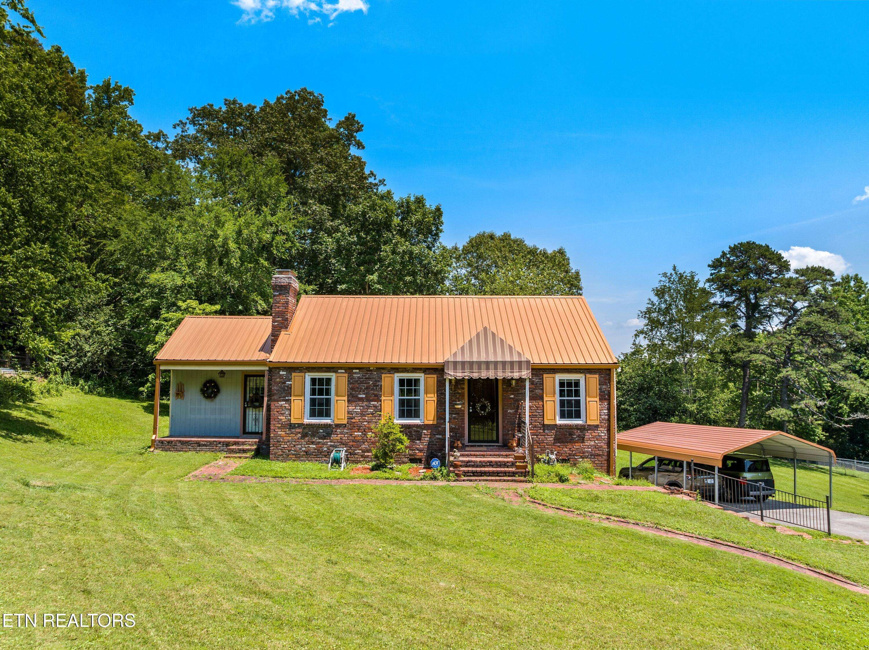 Knoxville, TN 37912,5400 Parkdale Rd Rd