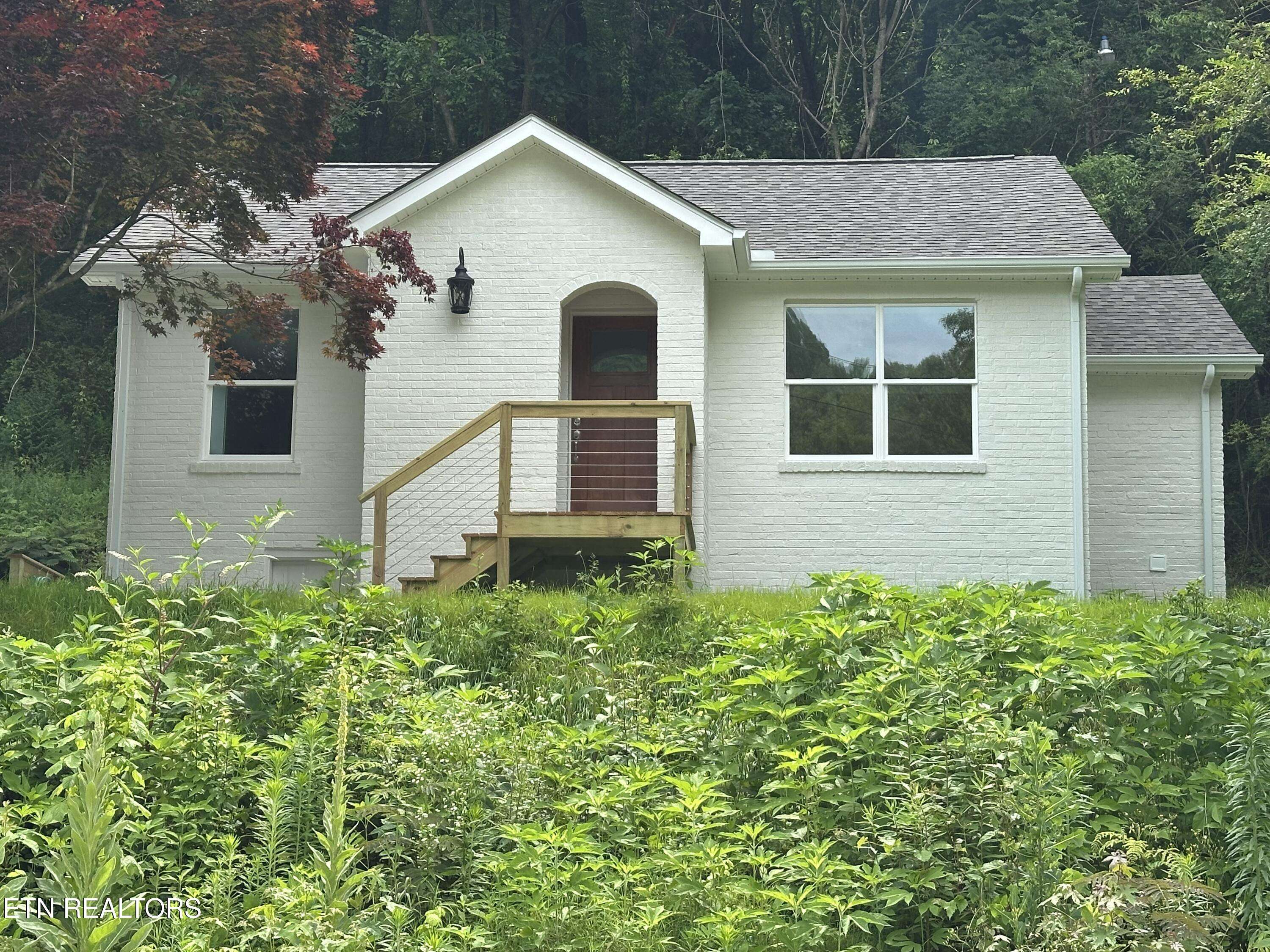Rocky Top, TN 37769,573 Briceville Hwy