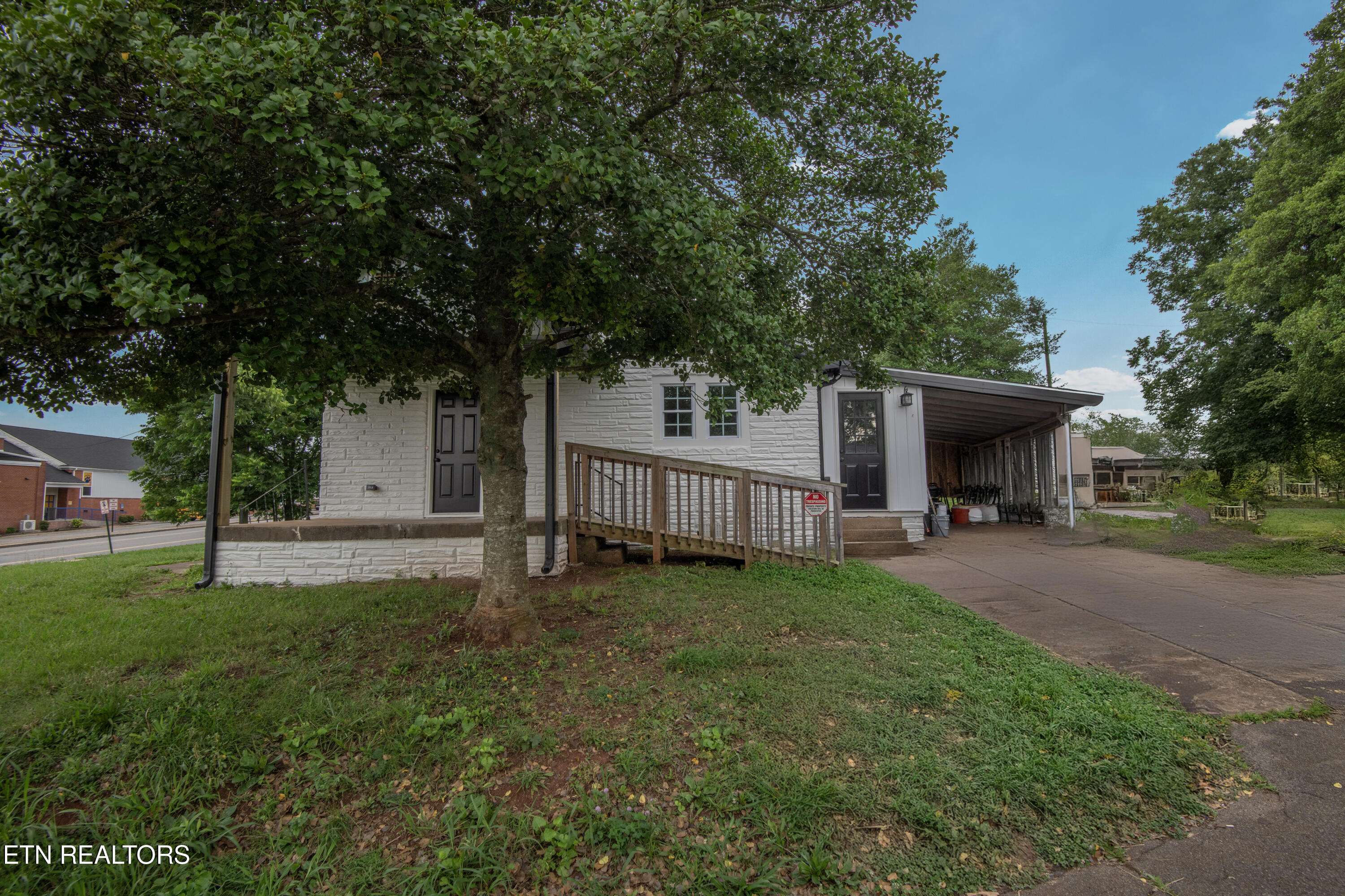 Sweetwater, TN 37874,1004 Cannon Ave