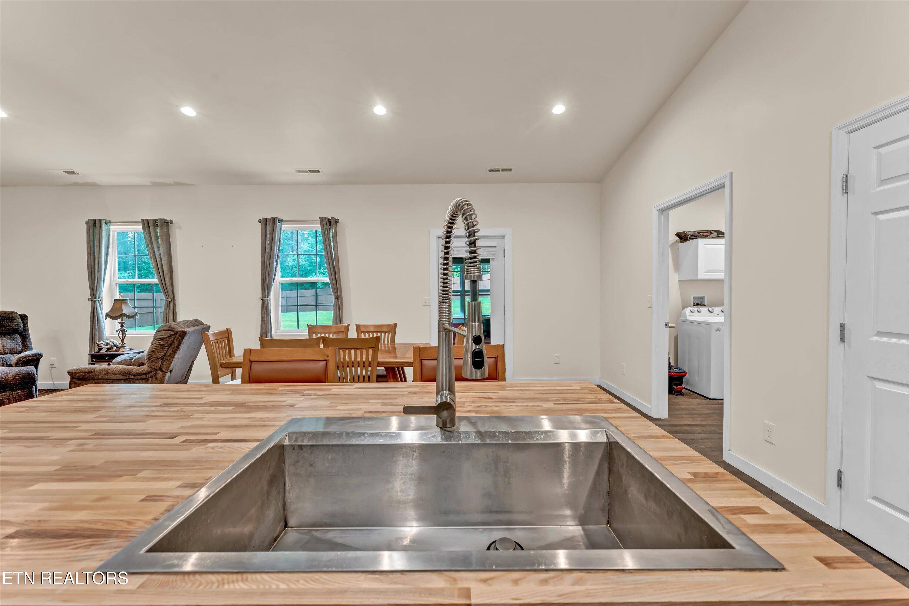 Ocoee, TN 37361,263 Mountain View CIR