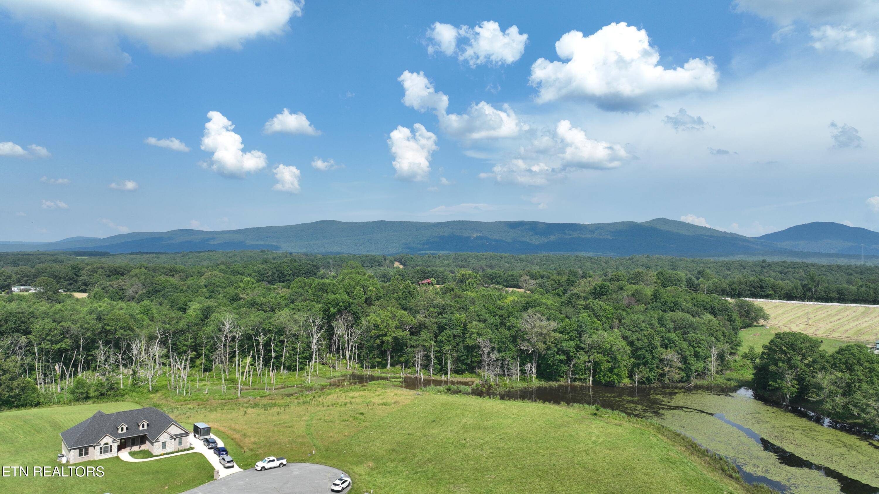 Crossville, TN 38572,145 Whitson LN
