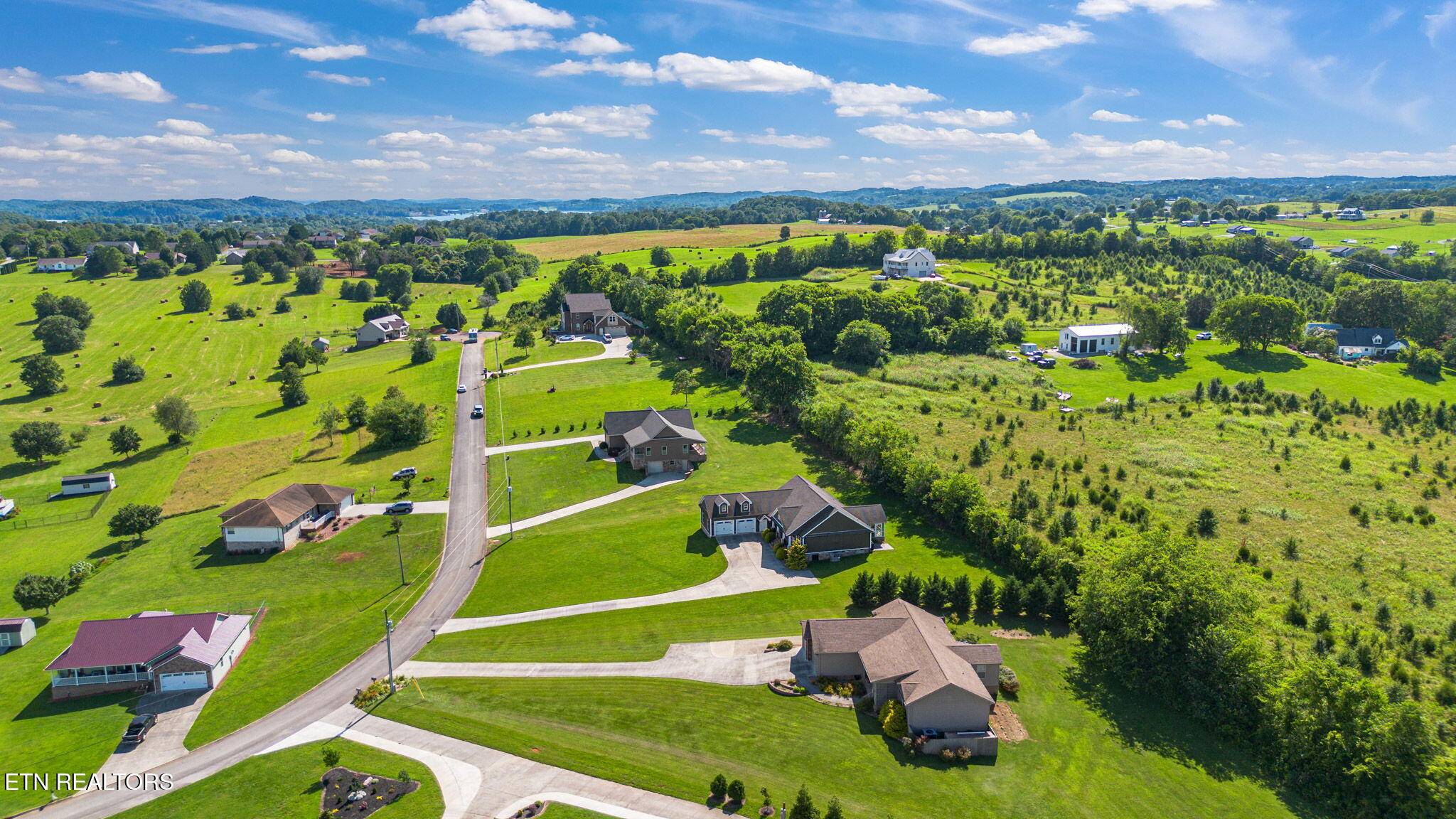 Dandridge, TN 37725,378 Leeper Overlook