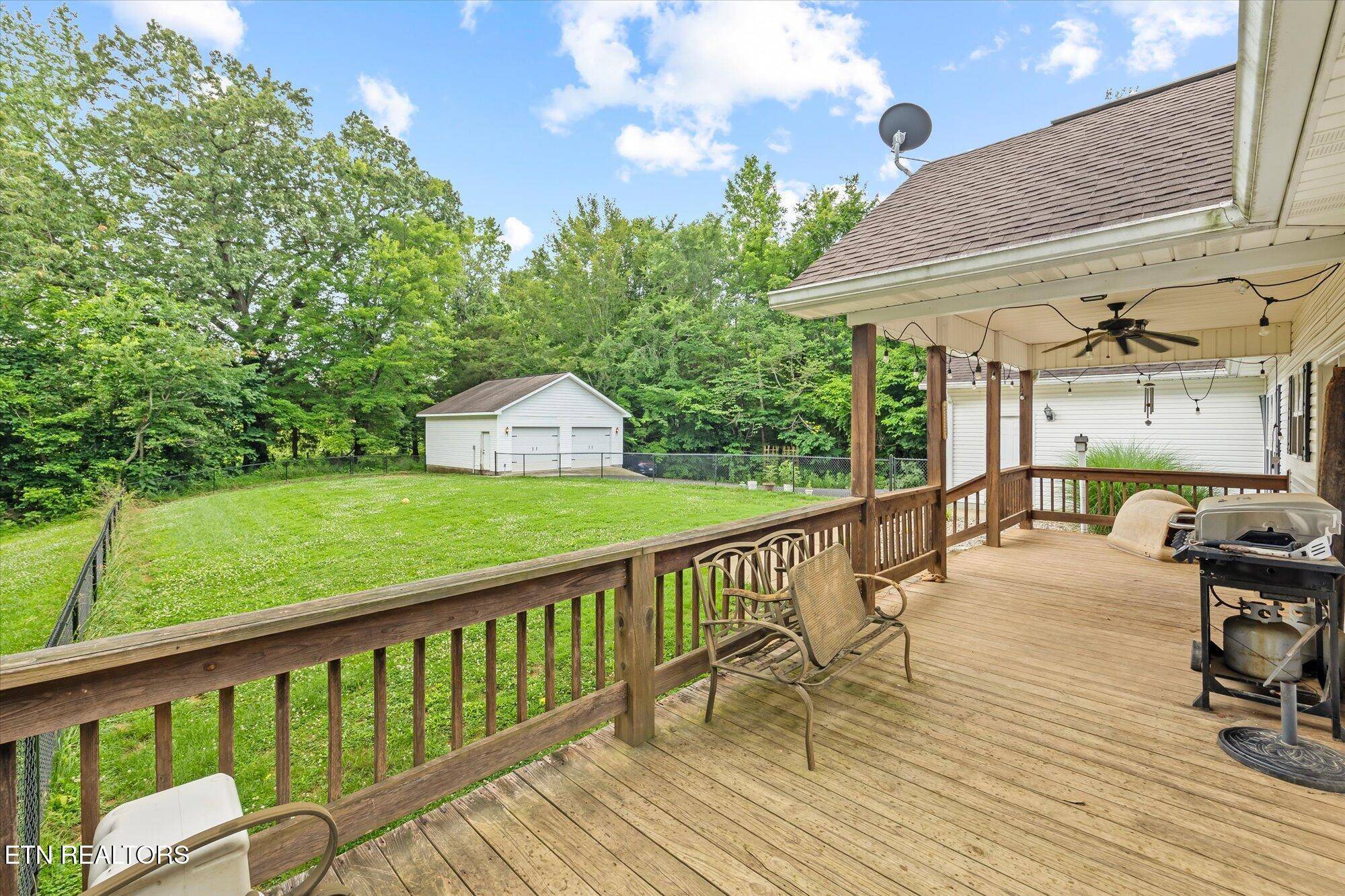 Byrdstown, TN 38549,5546 Old Kentucky Rd