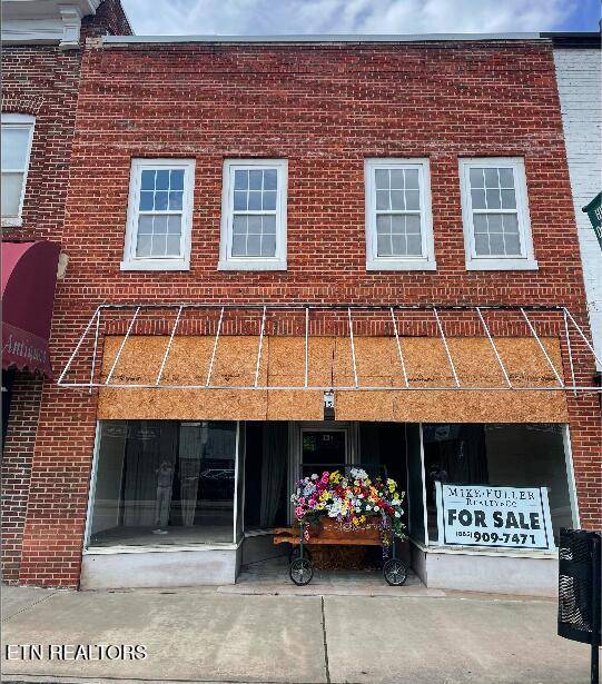Lenoir City, TN 37771,115 Broadway St