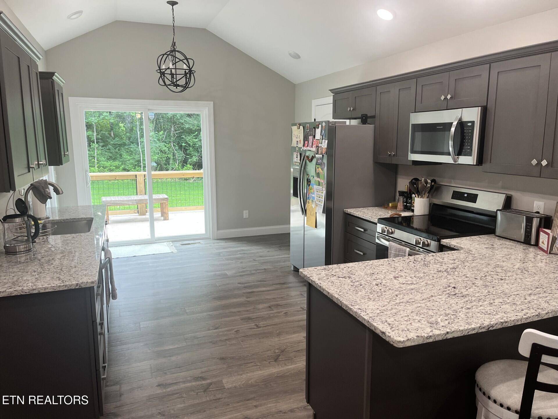 Crossville, TN 38572,348 Hutoha DR