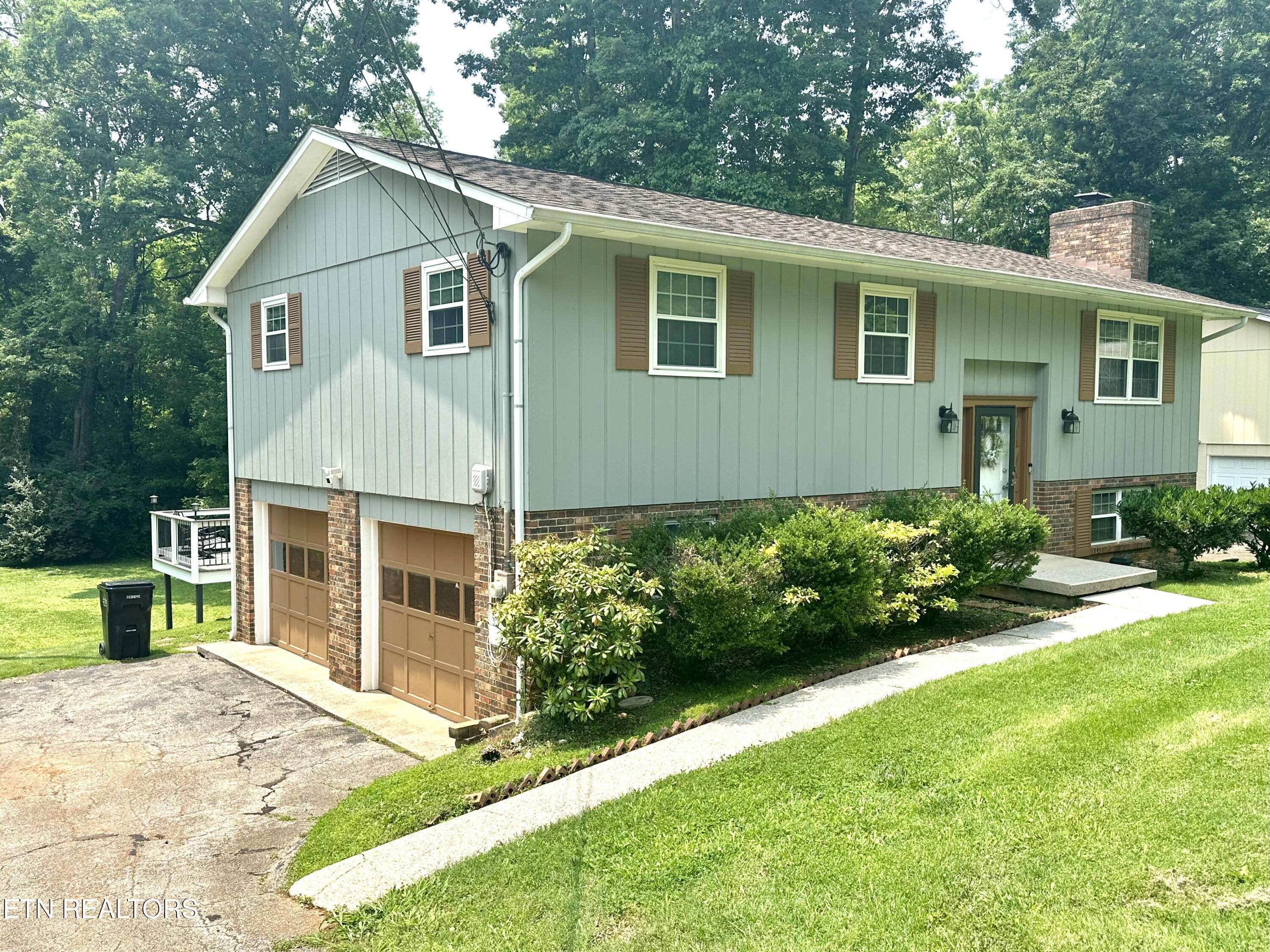 Knoxville, TN 37923,1717 Huntwood LN