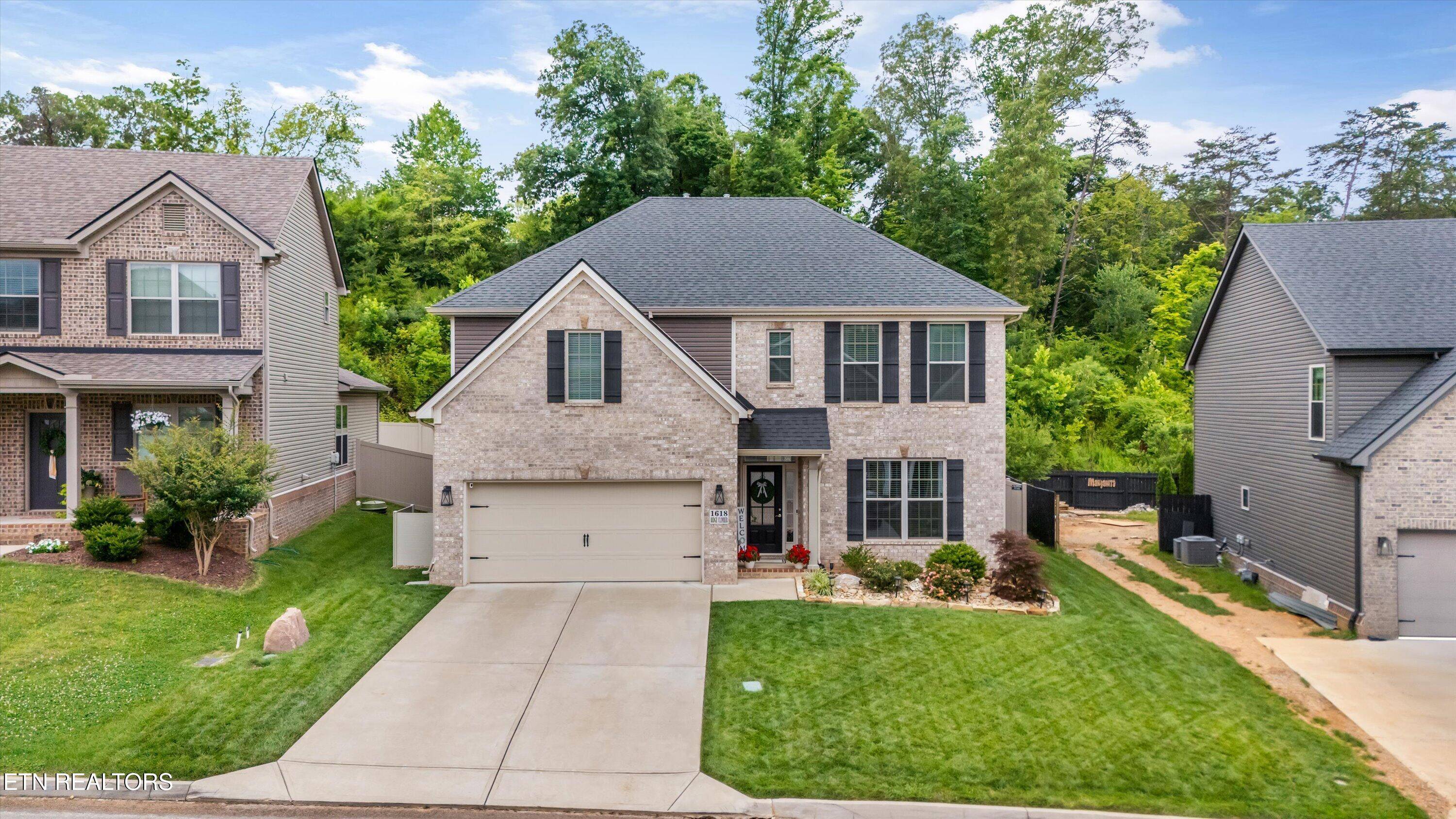 Knoxville, TN 37922,1618 Ridge Climber Rd
