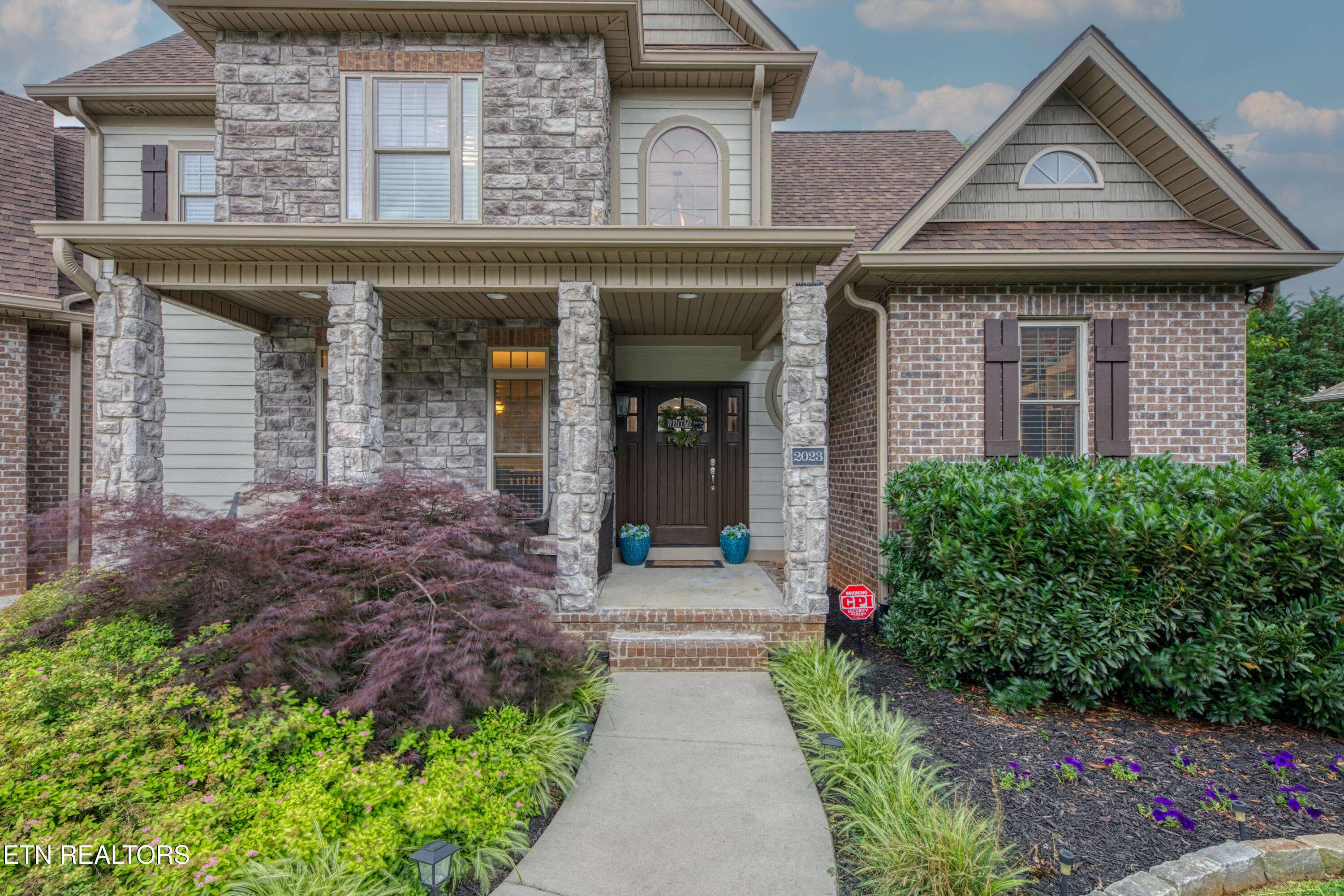 Maryville, TN 37803,2023 Legacy LN