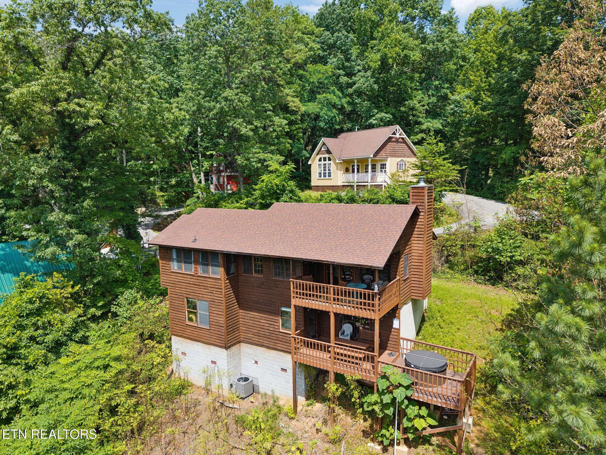 Gatlinburg, TN 37738,860 Heiden DR