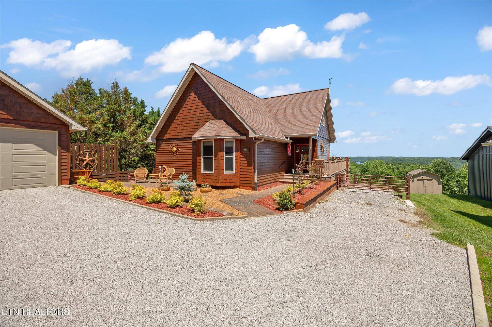 Byrdstown, TN 38549,7318 Lillydale Rd