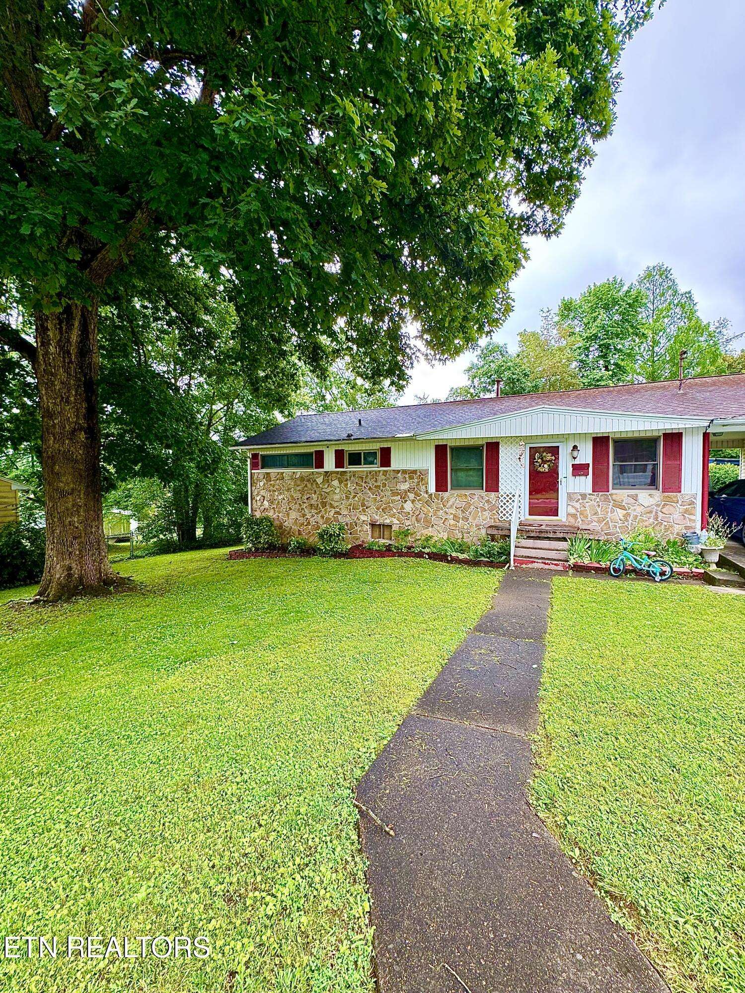 Oak Ridge, TN 37830,103 Albany Rd