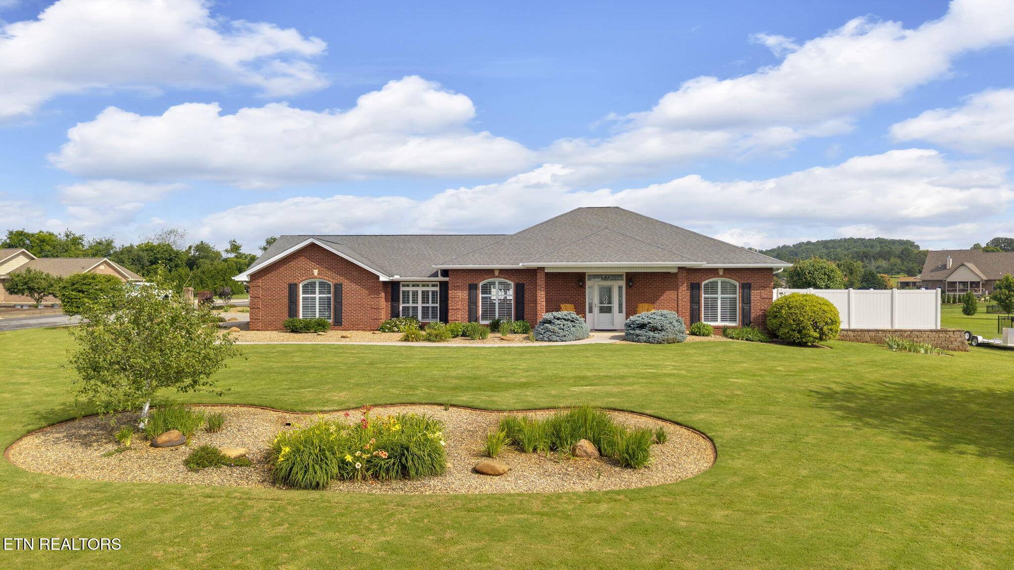 Dandridge, TN 37725,1037 Southwind CIR