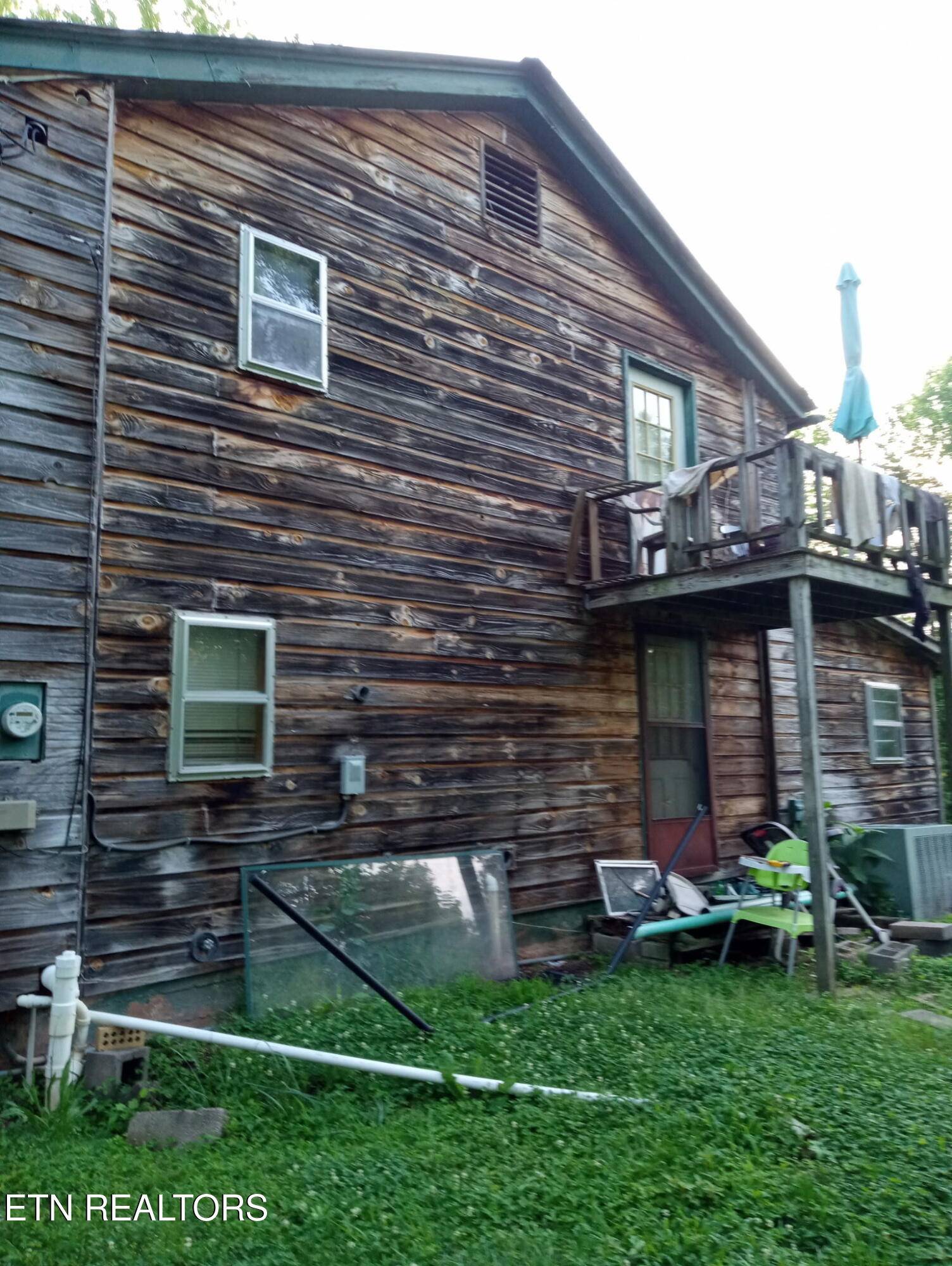 Tellico Plains, TN 37385,541 Wiggins Rd