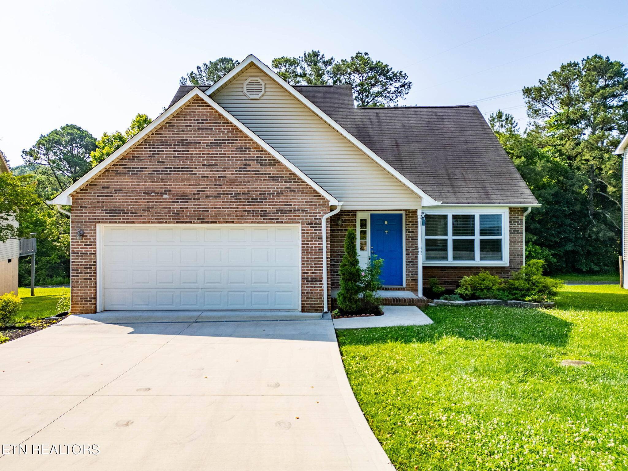 Knoxville, TN 37923,742 Colony Village WAY