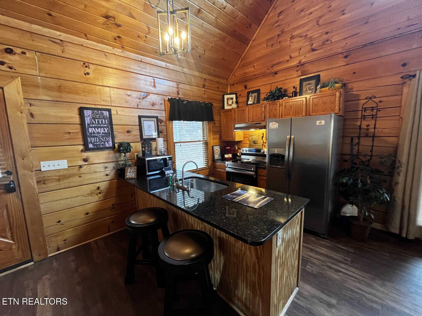 Sevierville, TN 37876,1025 Willard WAY