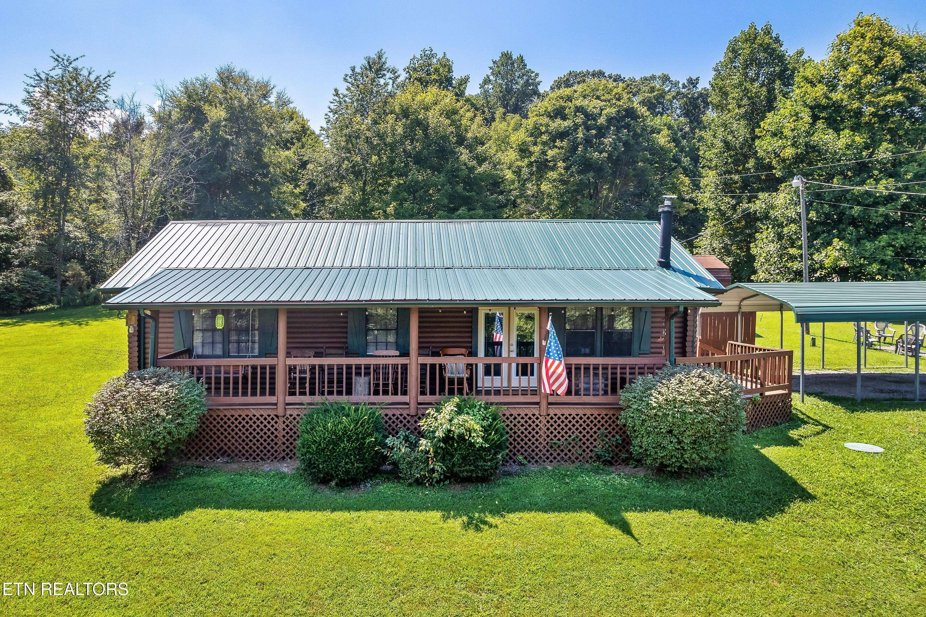 Sevierville, TN 37876,509 Thomas Loop Rd