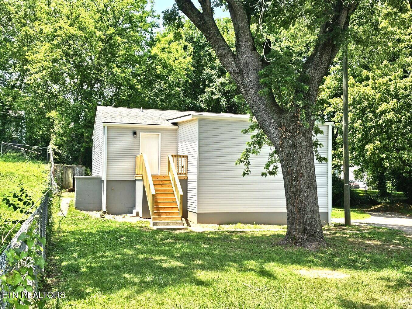 Knoxville, TN 37921,1529 Delaware Ave
