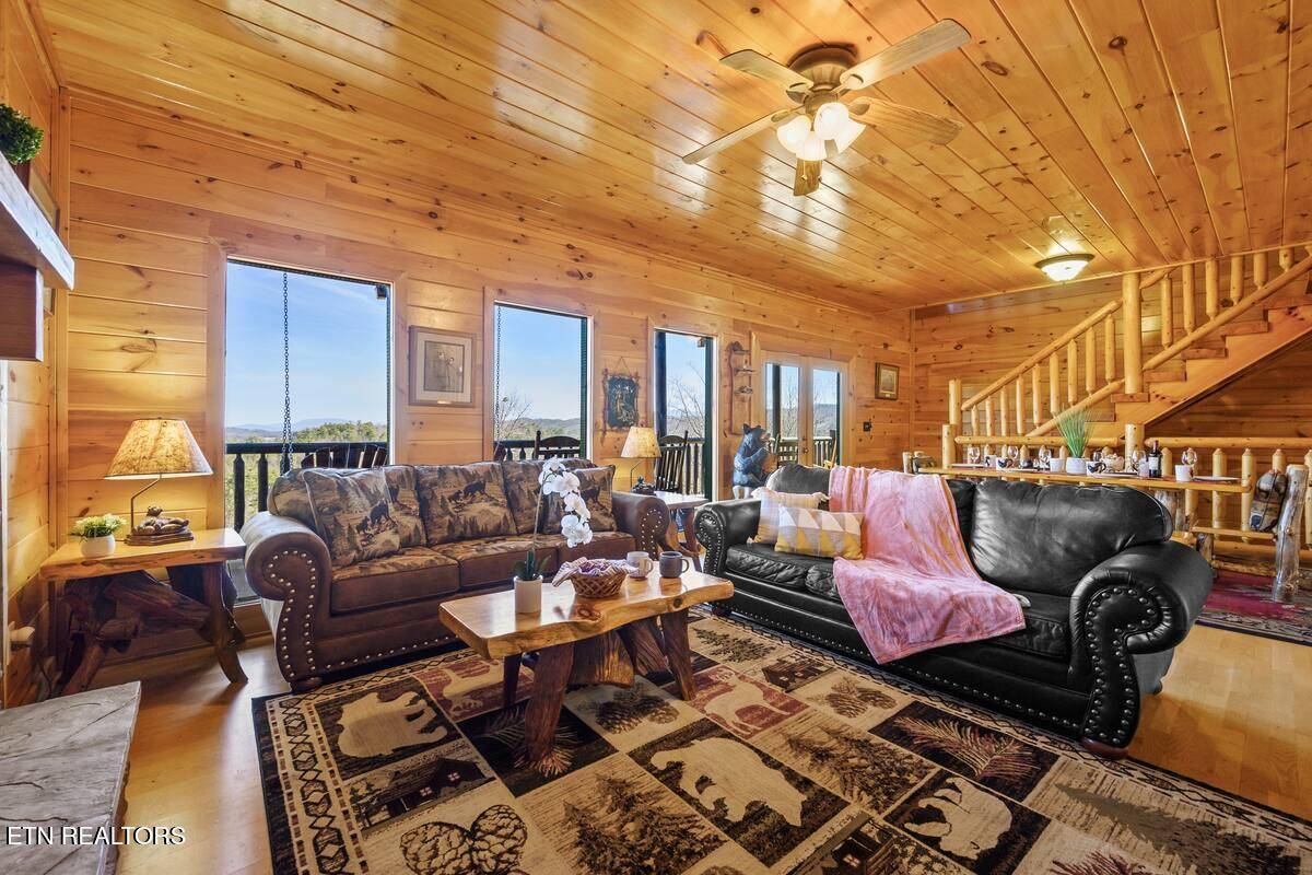 Sevierville, TN 37862,2839 Cedar Falls WAY