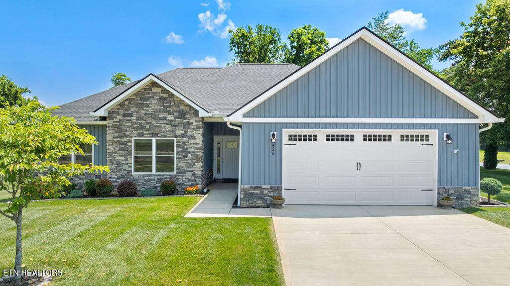 Loudon, TN 37774,425 Cheeyo PL