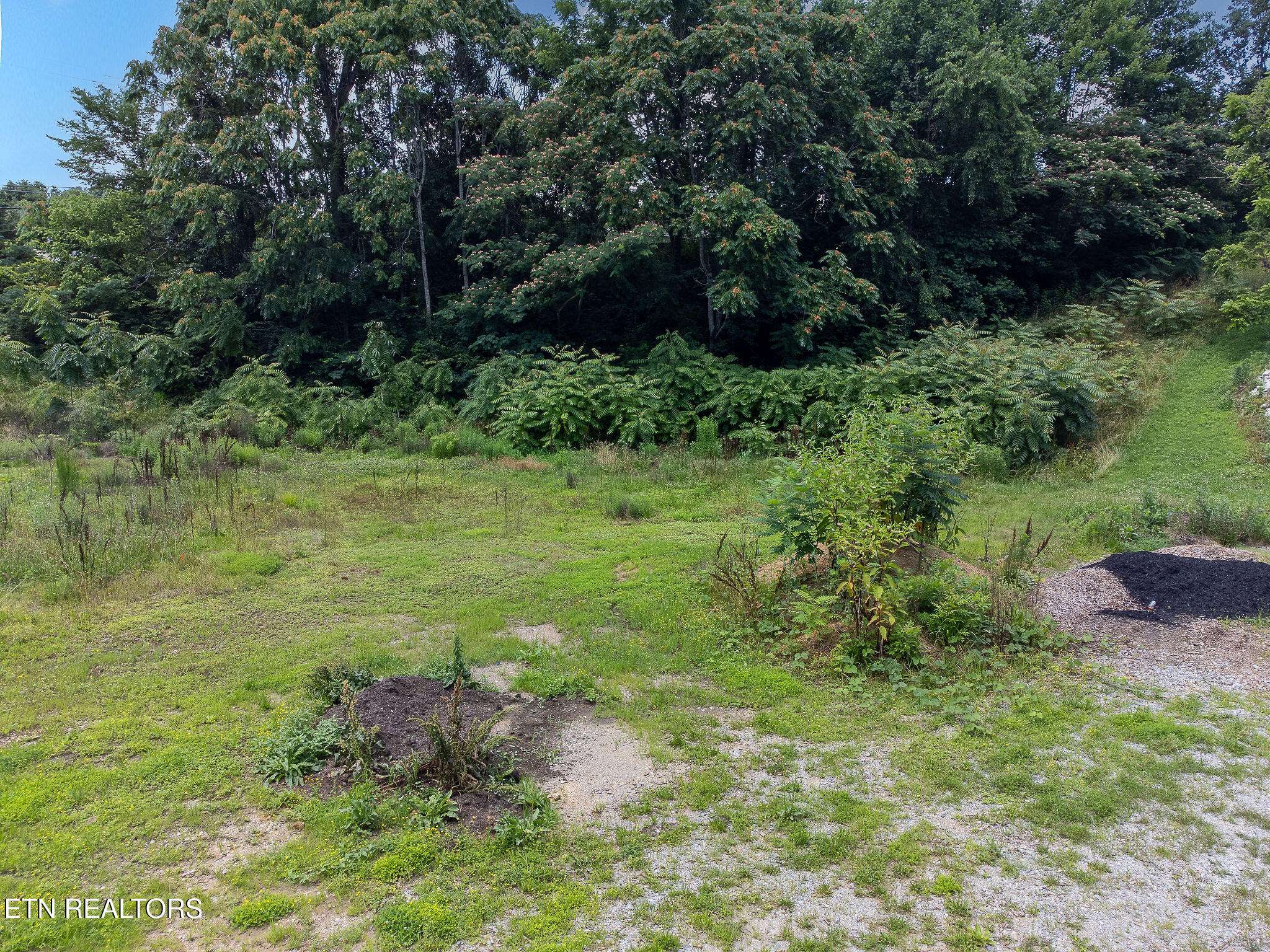 Powell, TN 37849,8158 Bell Campground Rd