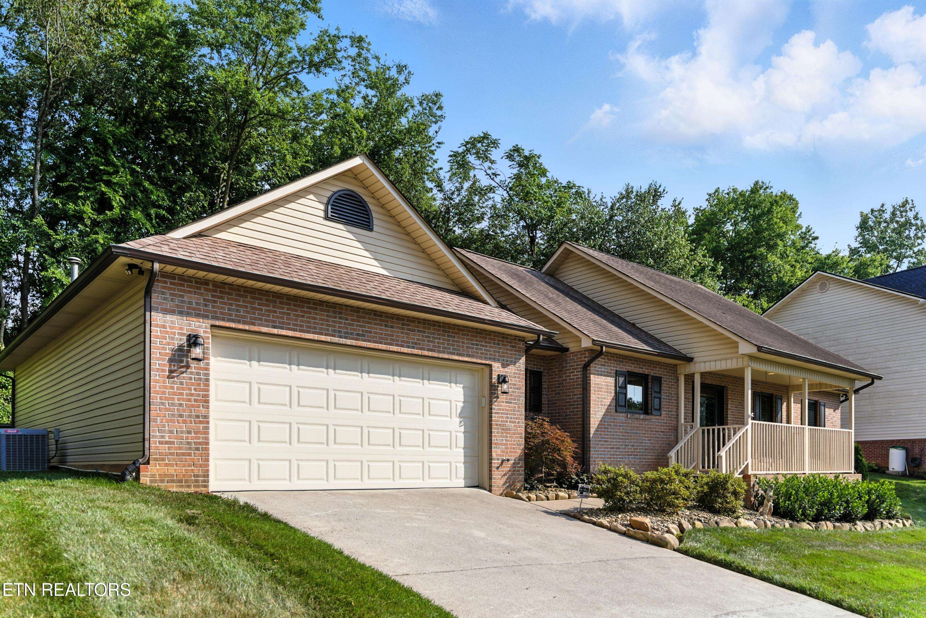 Knoxville, TN 37923,8808 Cedar Springs LN