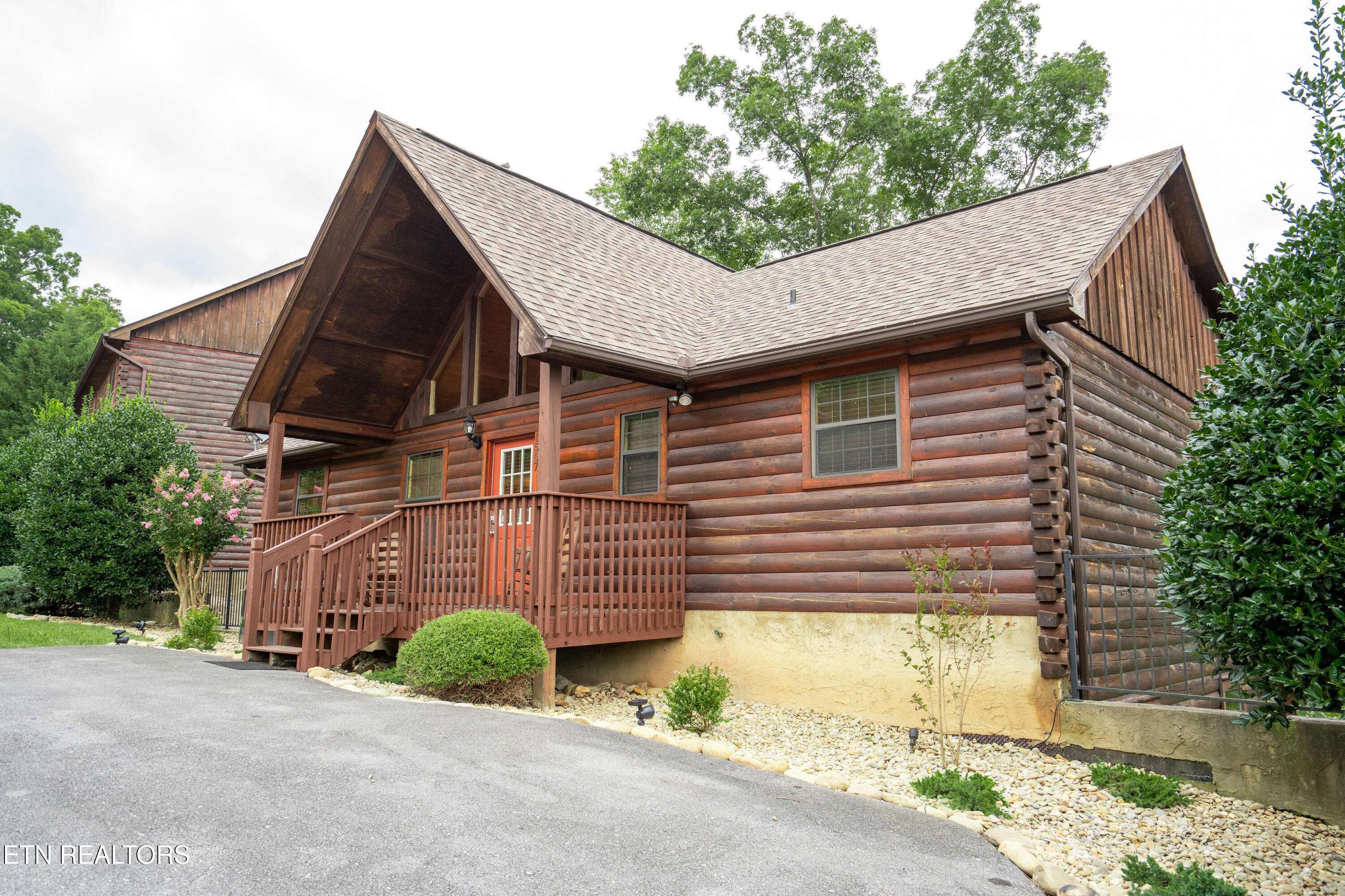 Sevierville, TN 37862,1507 Boo Boo's WAY