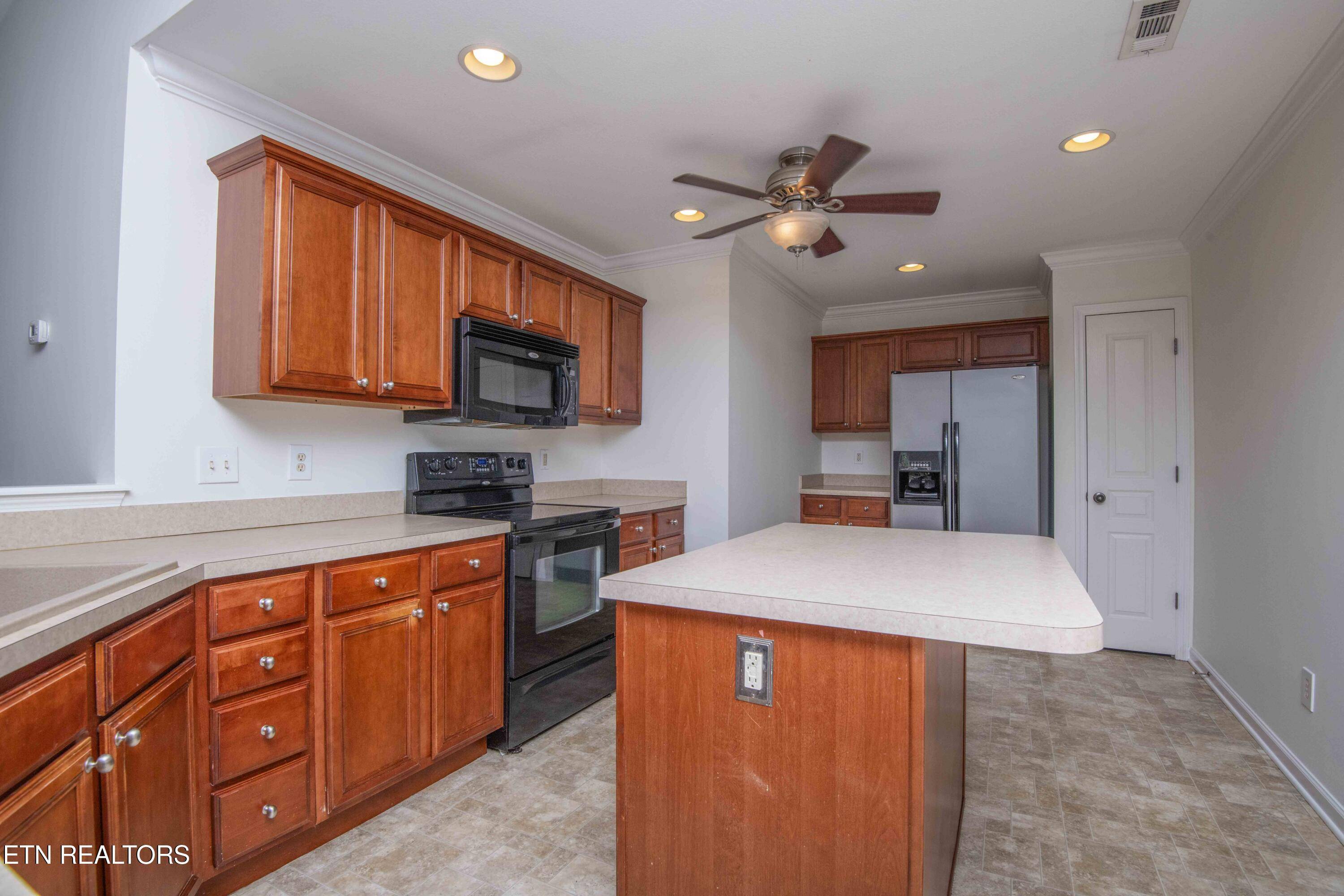 Knoxville, TN 37924,6161 Mcmillan Creek DR