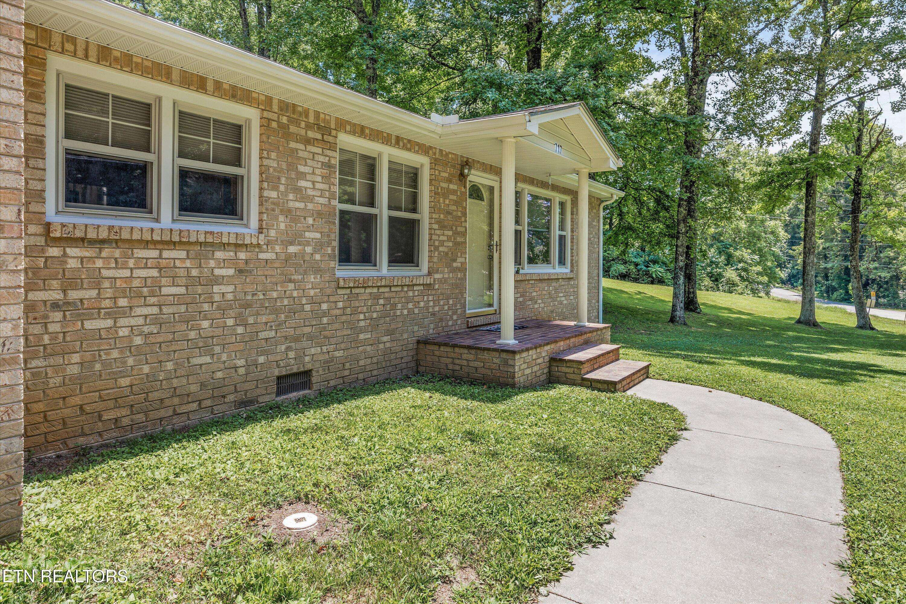Harriman, TN 37748,717 Renfro Rd