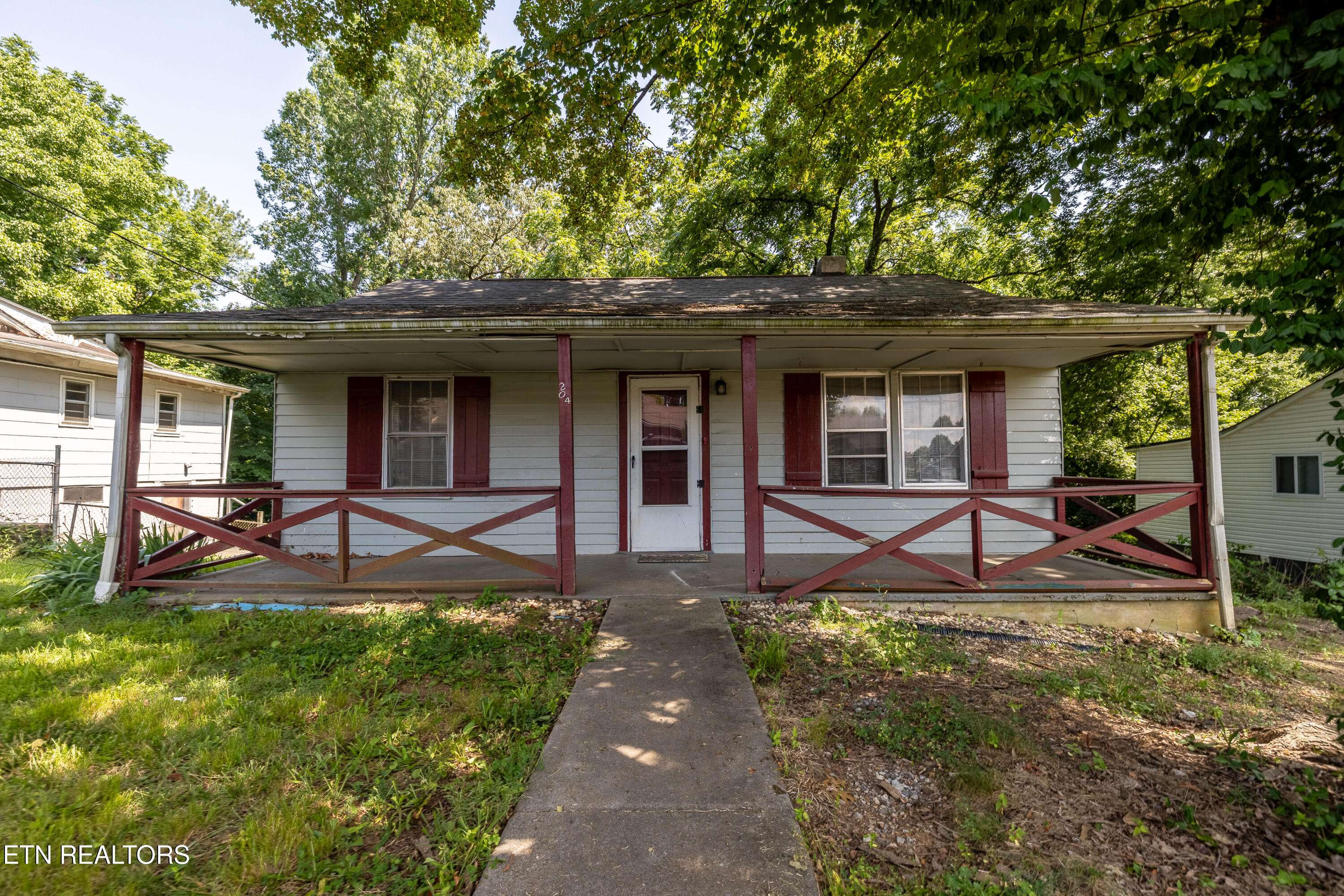 Knoxville, TN 37914,204 Hillview Ave