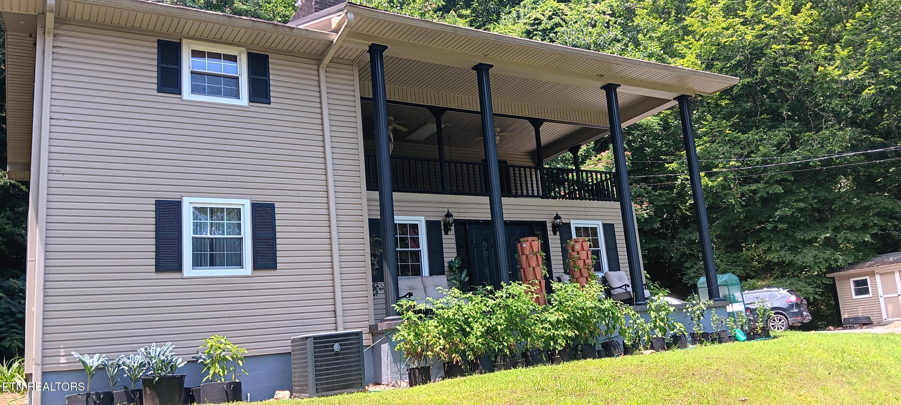 Walland, TN 37886,5412 Lamar Alex Pkwy