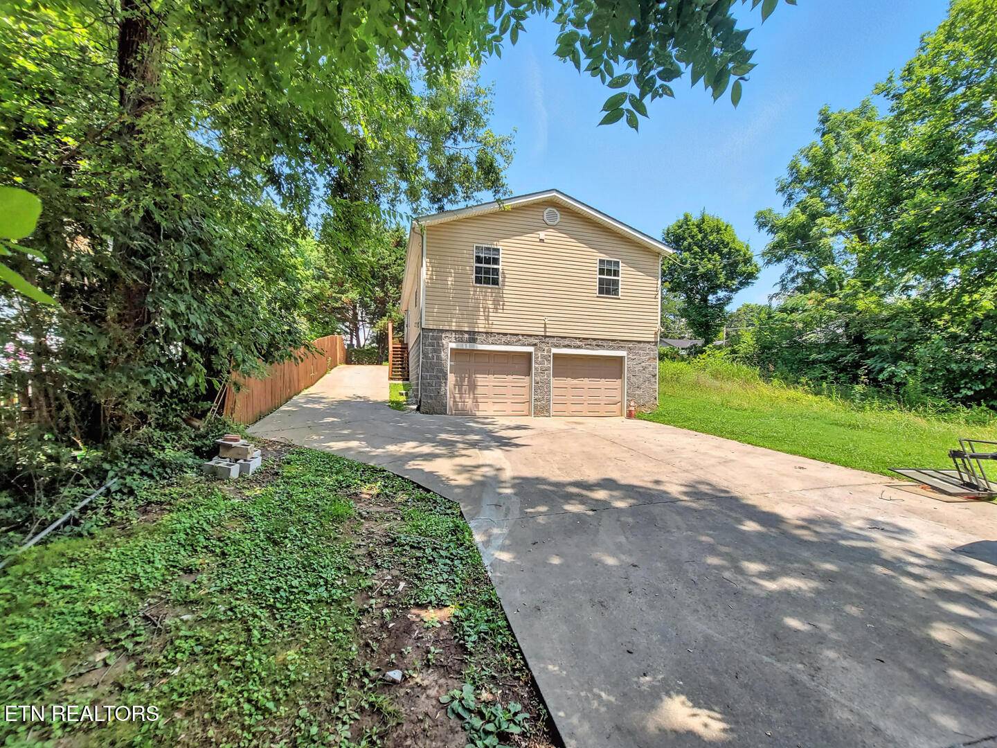 Knoxville, TN 37914,2750 Wilson Ave