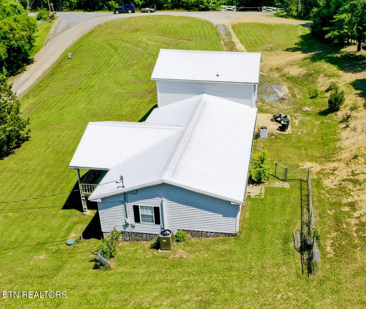 Dandridge, TN 37725,1642 Slover Springs Rd