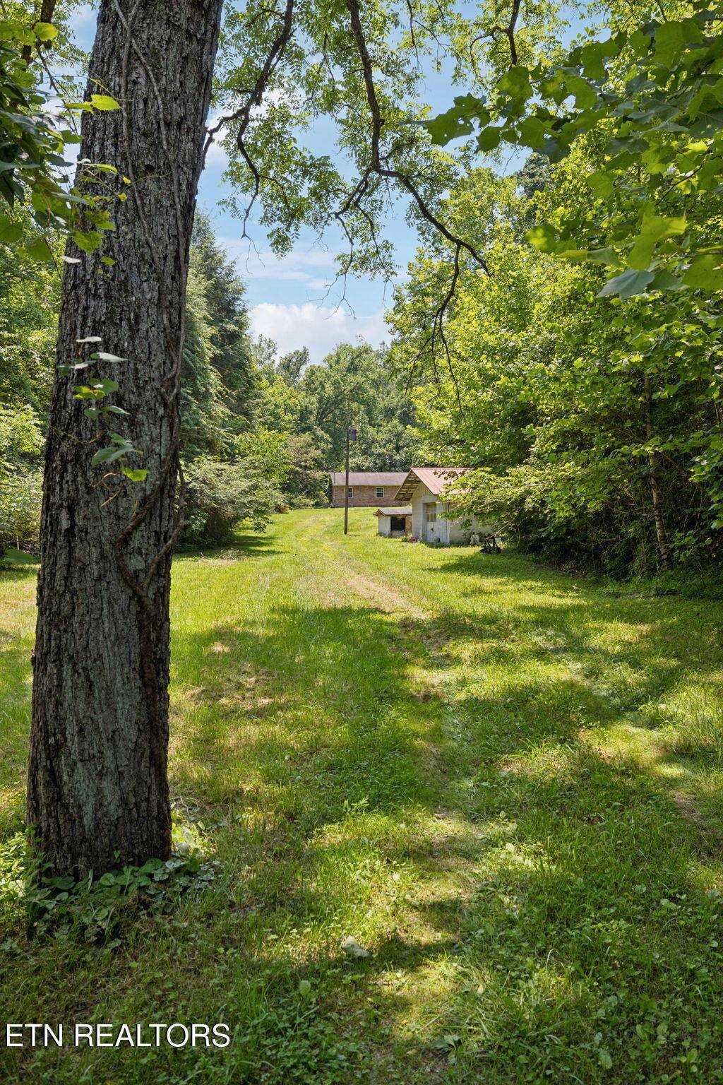 Lenoir City, TN 37771,283 Eblen Cave Rd