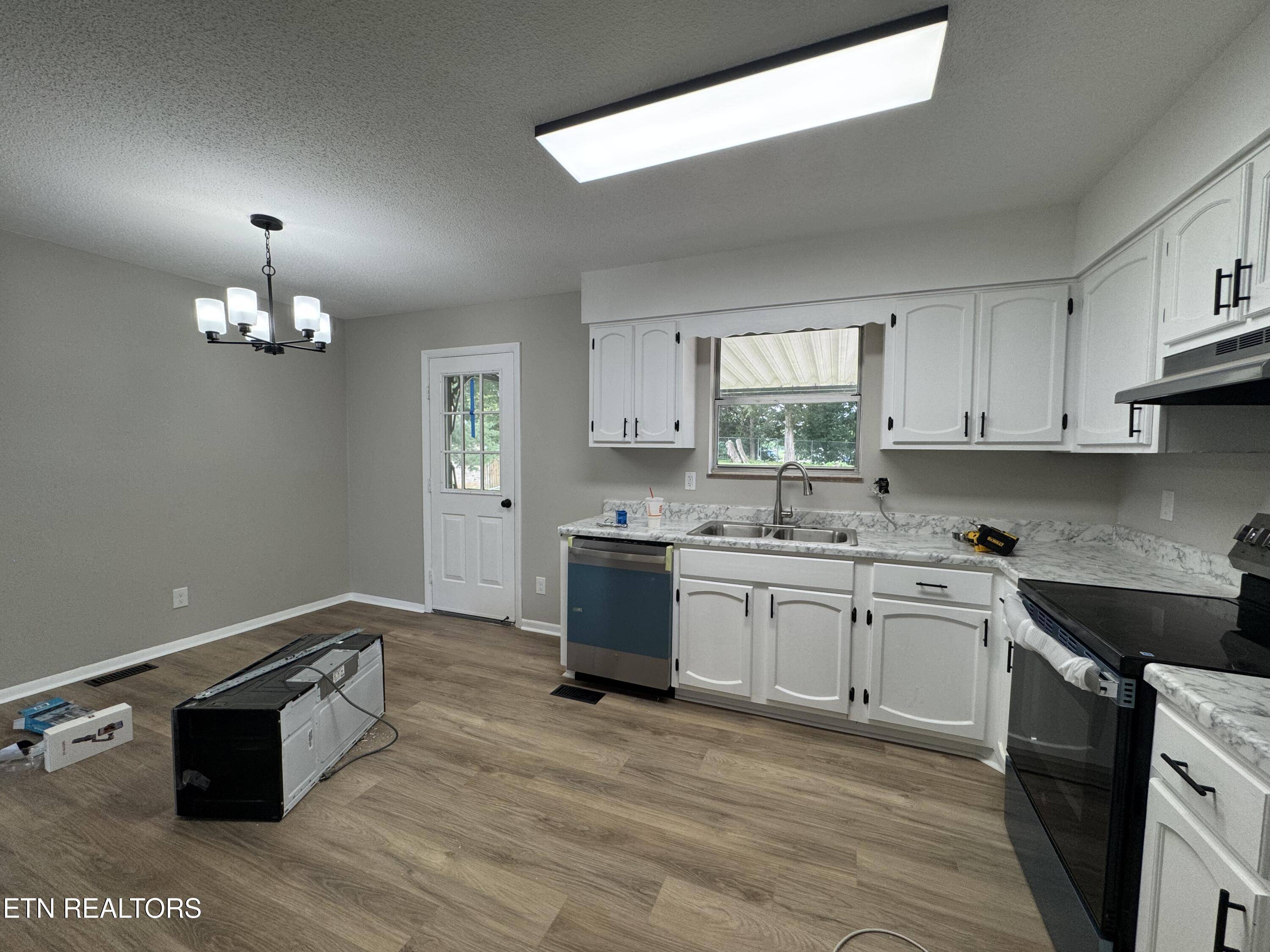 Knoxville, TN 37912,4030 Deer Run DR