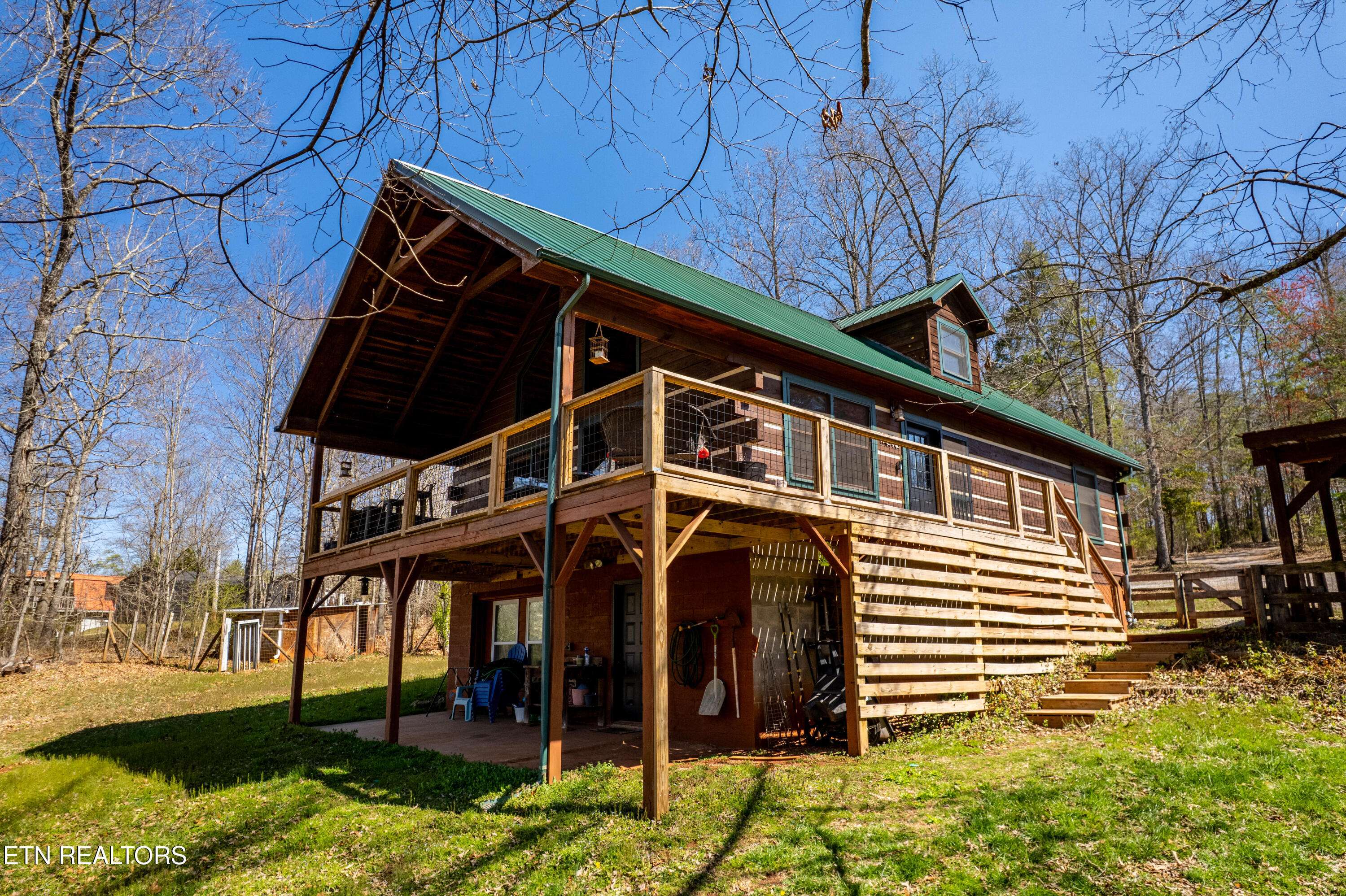 Greenback, TN 37742,822 Marble LN