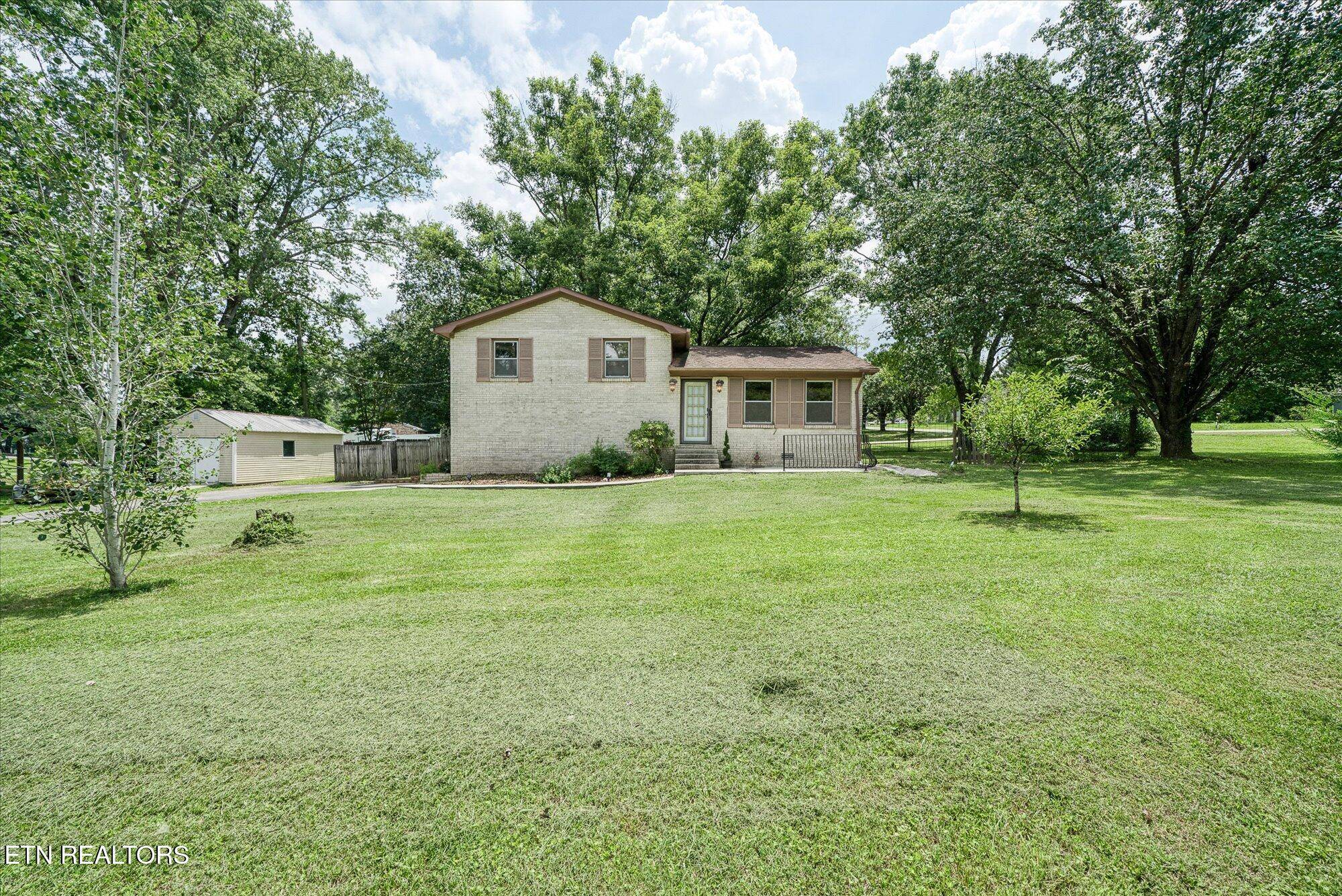 Cookeville, TN 38506,11 Battlefield Rd