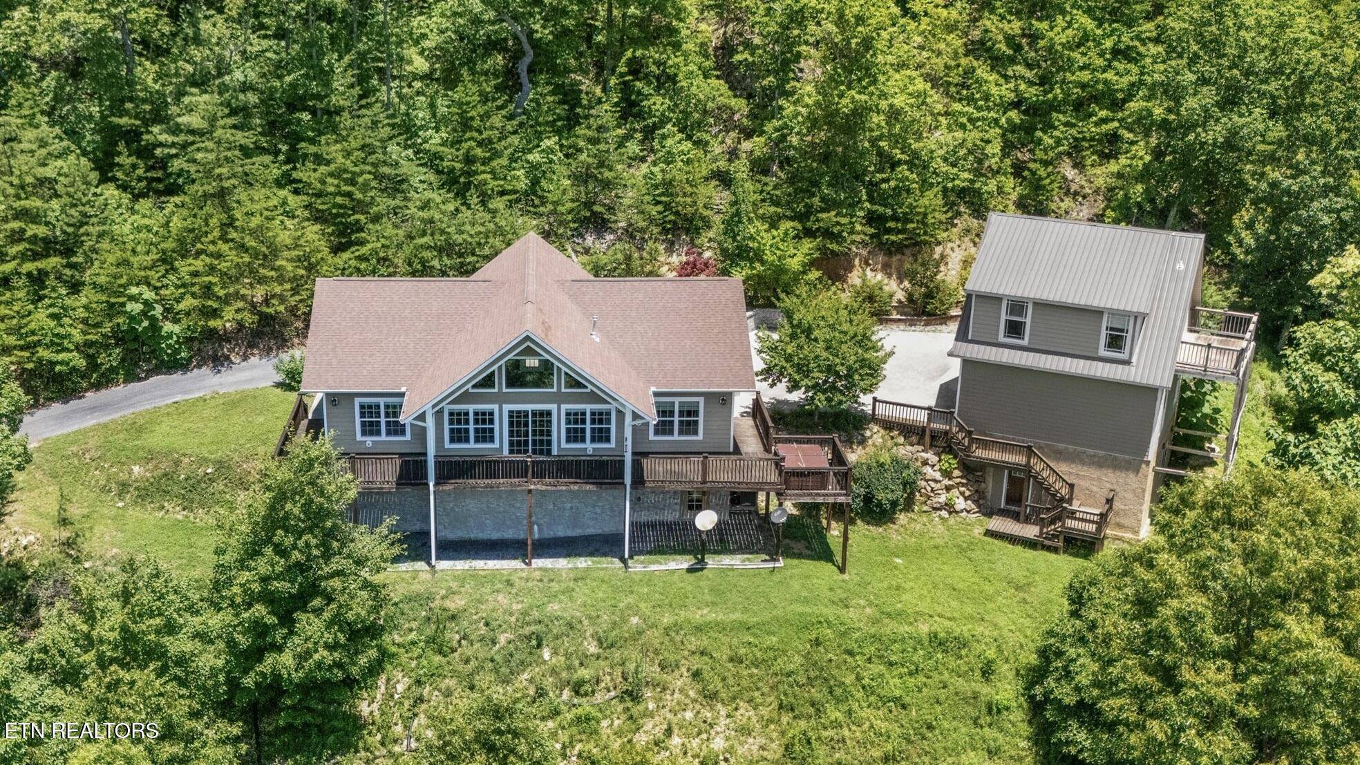 Sevierville, TN 37862,4868 Settlers View LN
